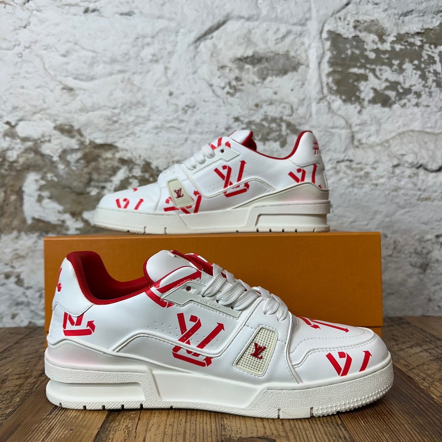 Louis Vuitton Red Letter White Trainer Sneaker Sz 8 (6.5LV)