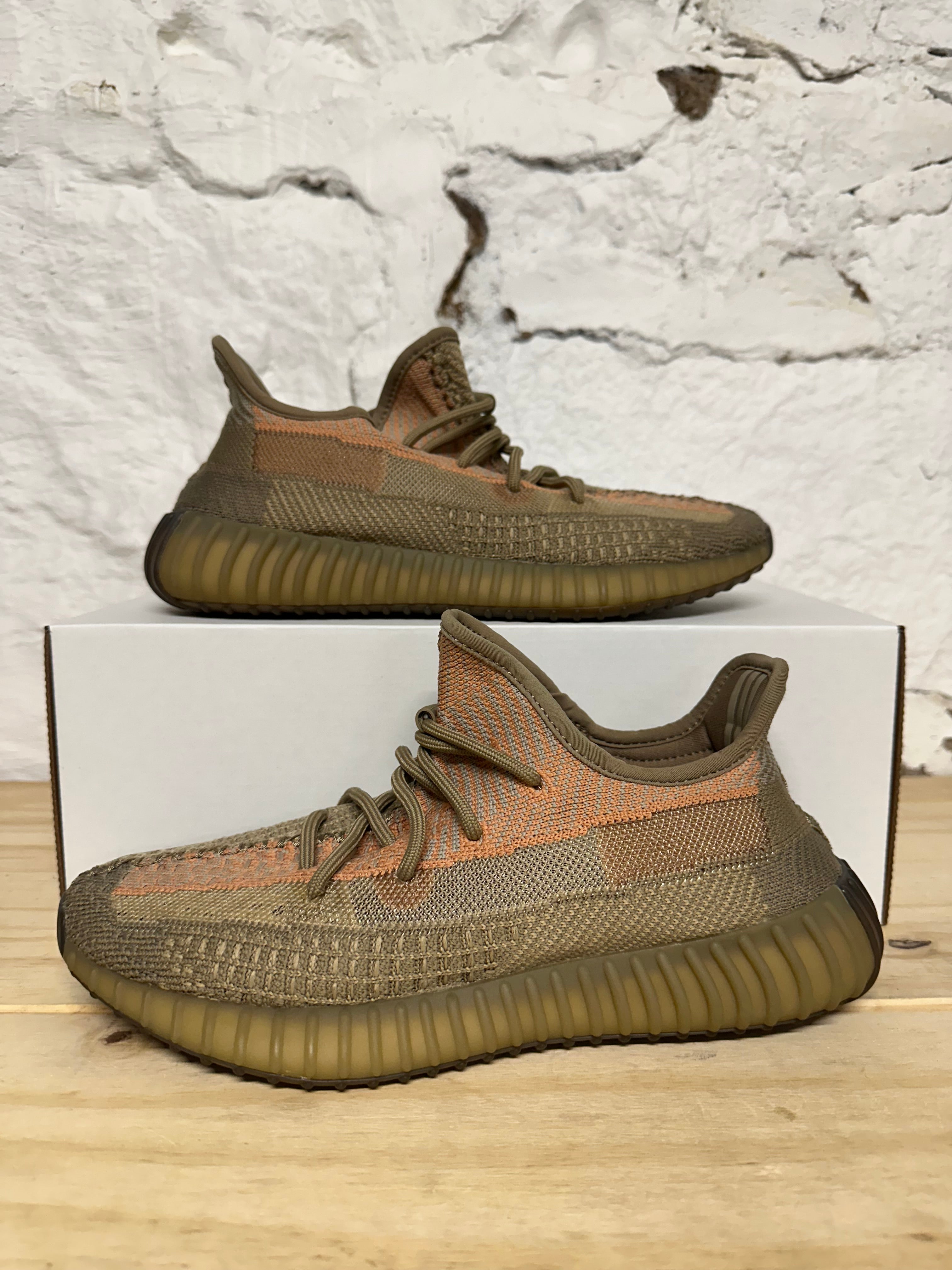 Yeezy 350 Sand Taupe Sz 8