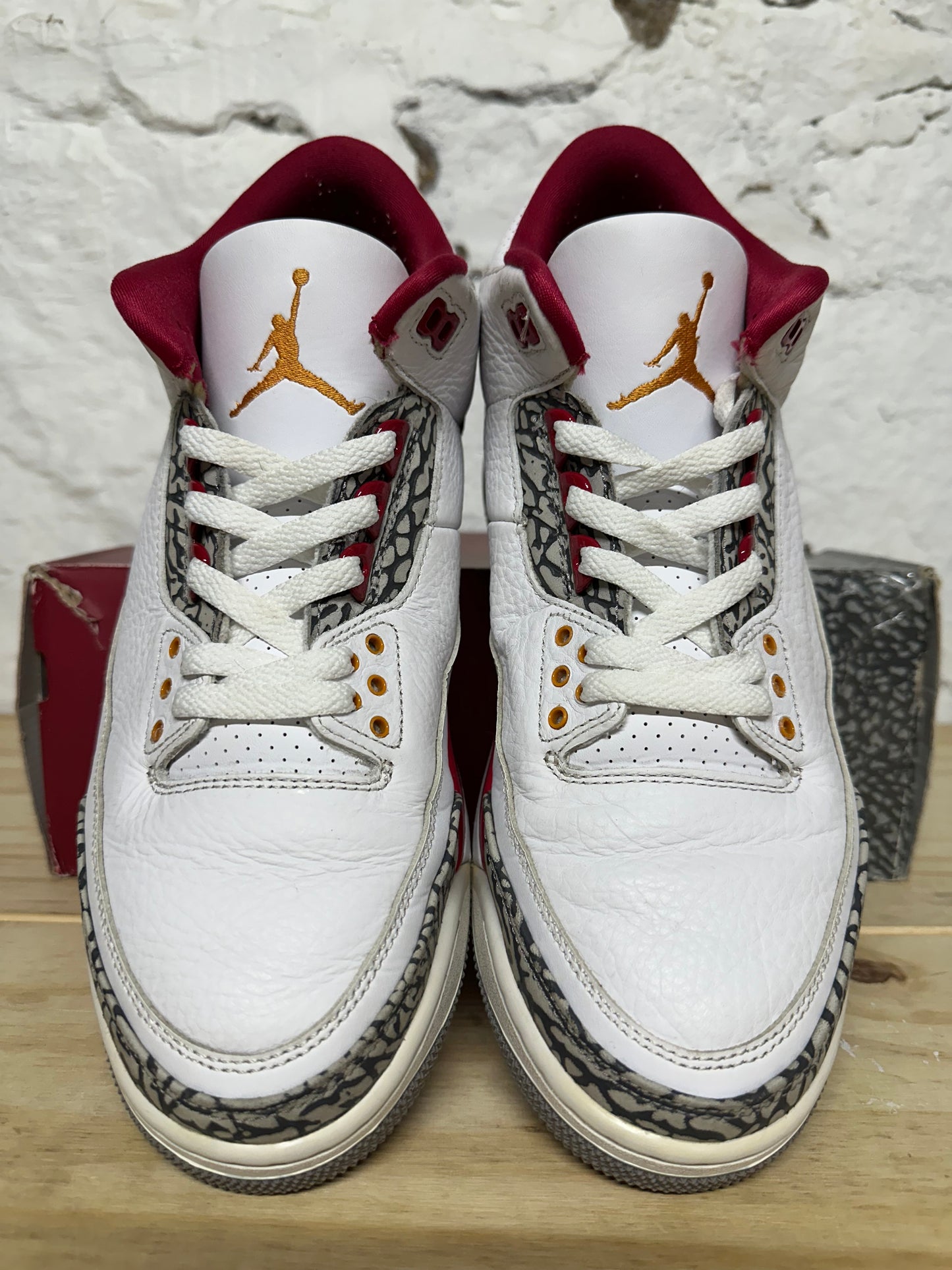 Air Jordan 3 Cardinal Sz 10.5