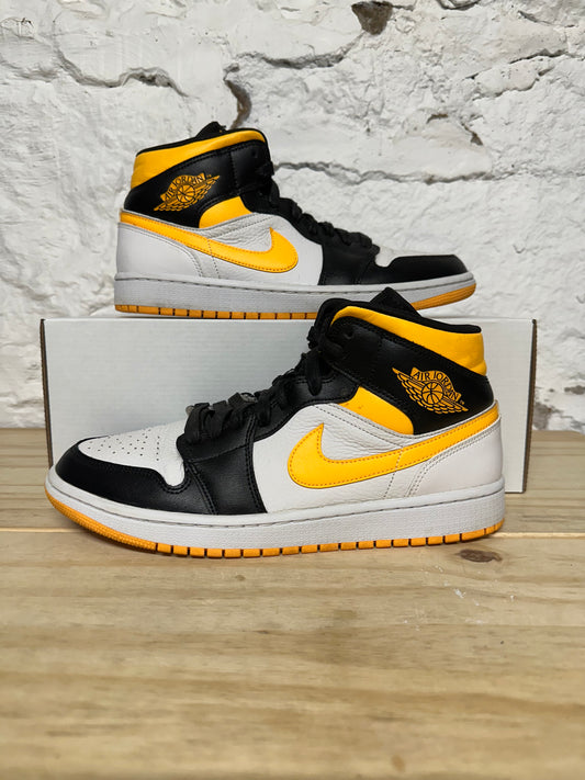 Air Jordan 1 Mid White Laser Orange Sz 9.5 (11W)