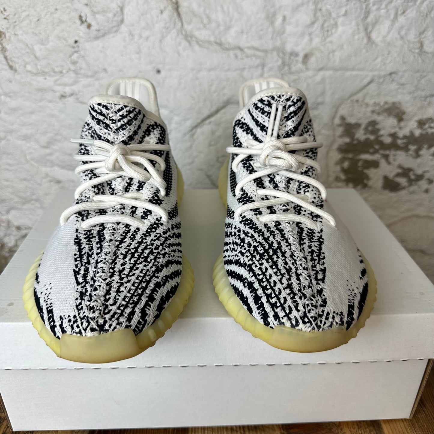 Yeezy 350 Zebra Sz 10.5
