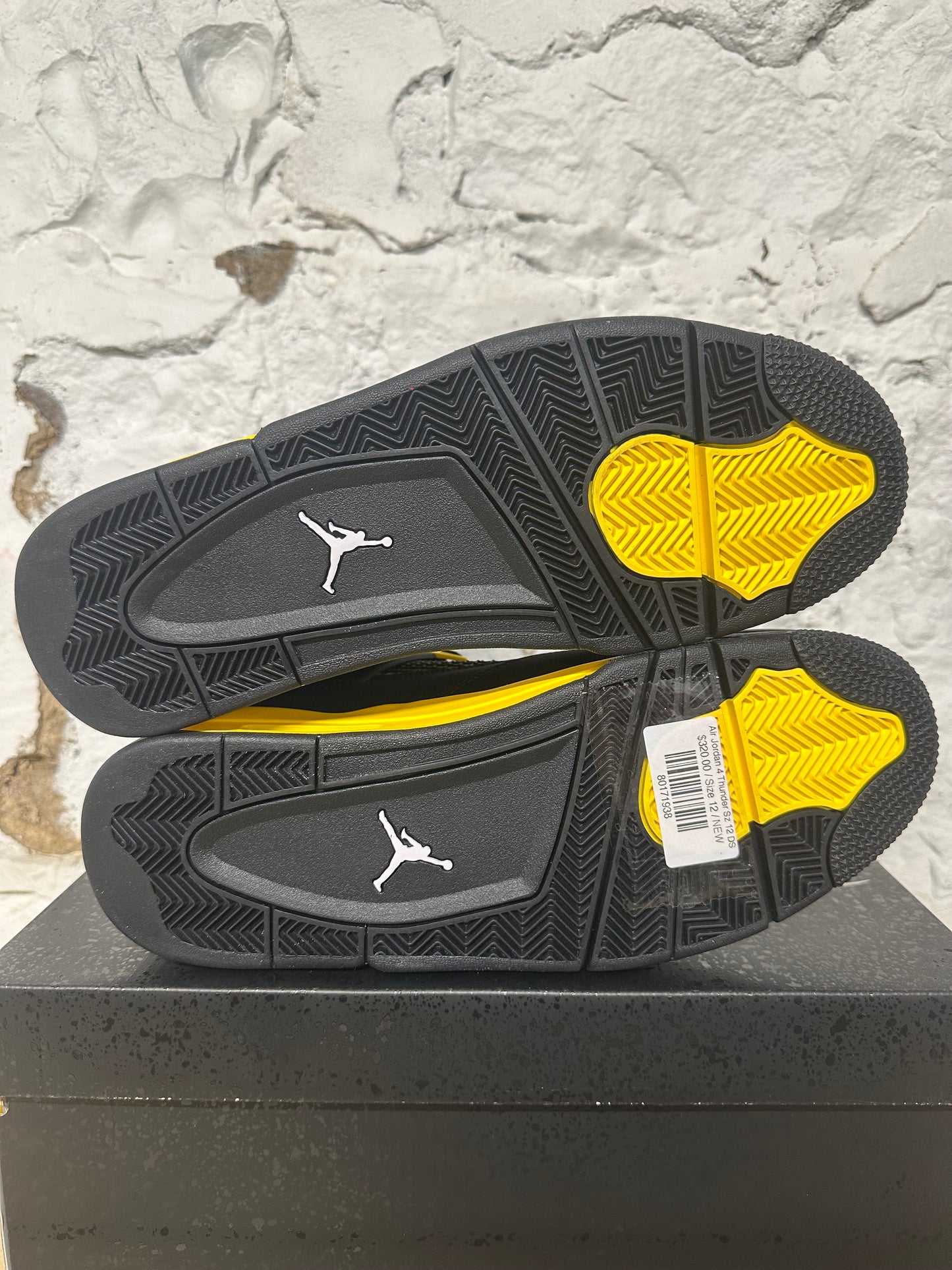 Air Jordan 4 Thunder Sz 12 DS