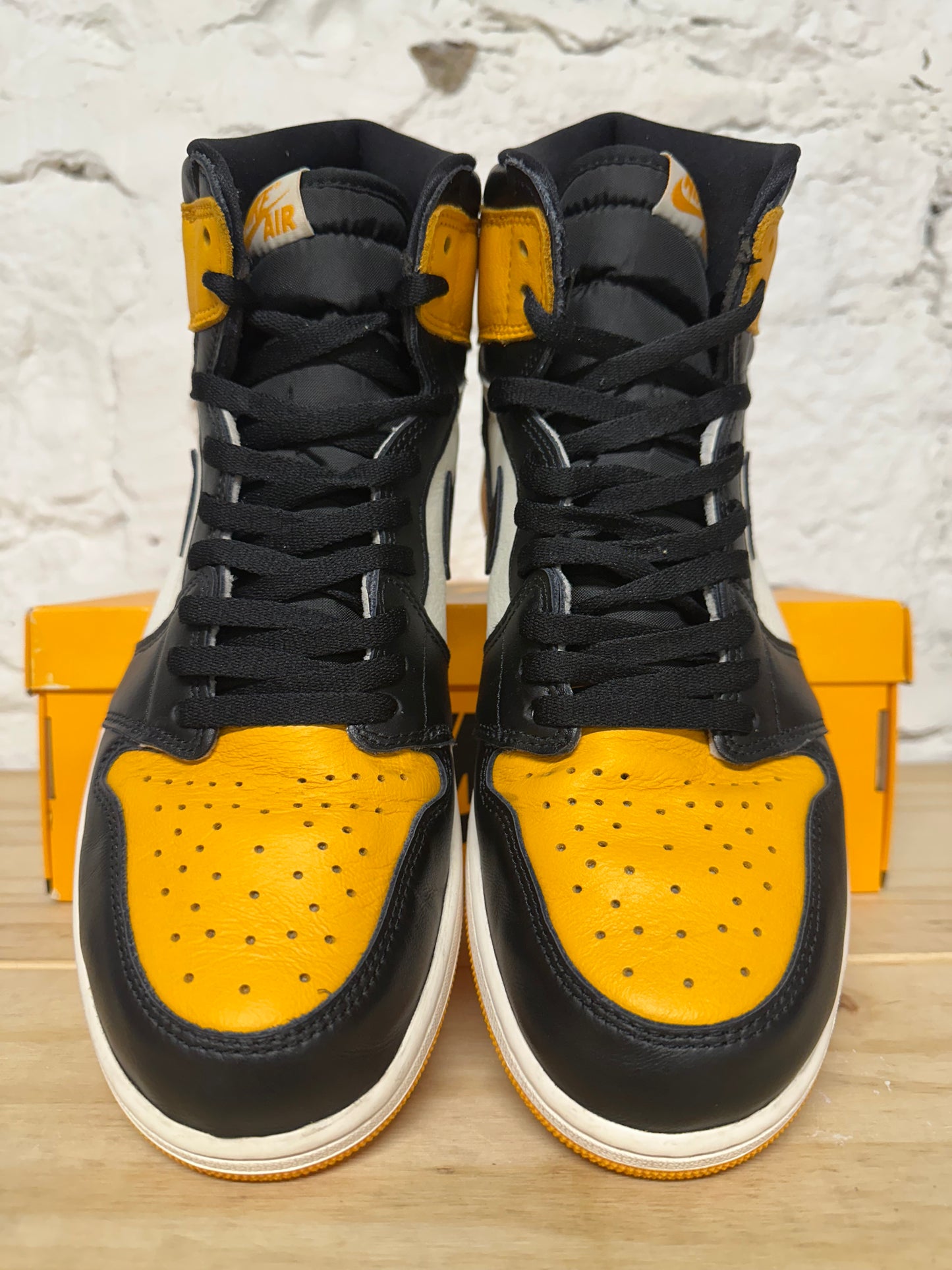 Air Jordan 1 High Taxi Sz 12