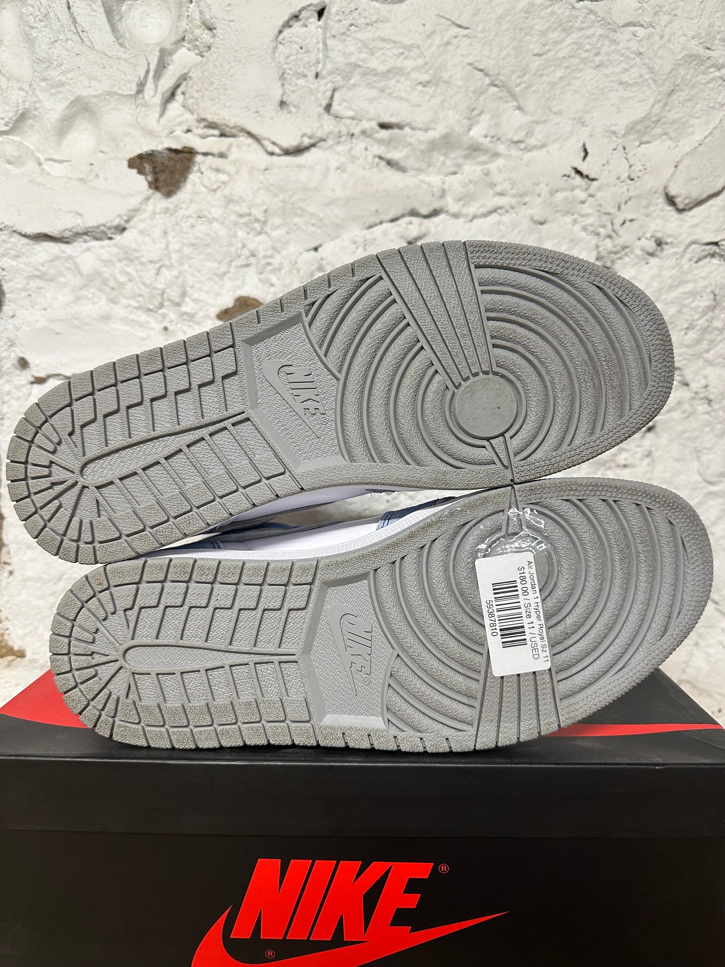 Air Jordan 1 High Hyper Royal Smoke Grey Sz 11