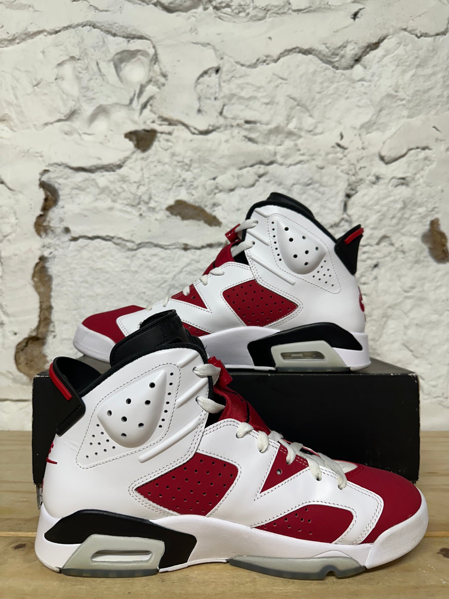 Air Jordan 6 Carmine (2021) Sz 9.5