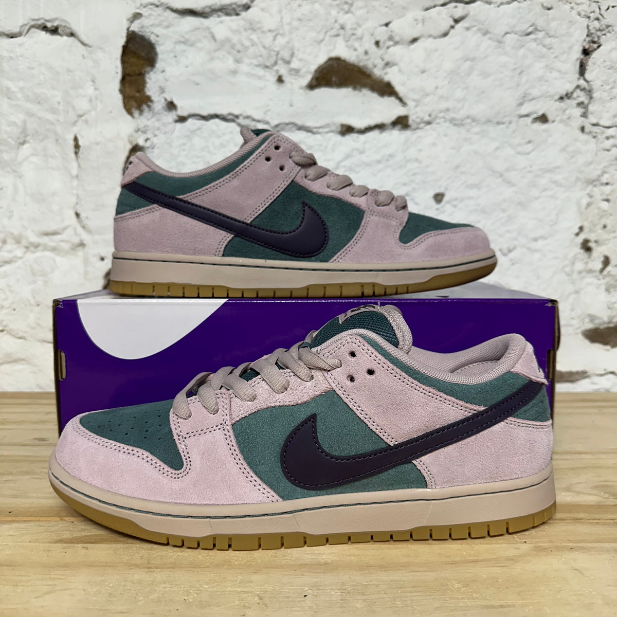 Nike SB Dunk Low Mineral Slate Sz 10 DS