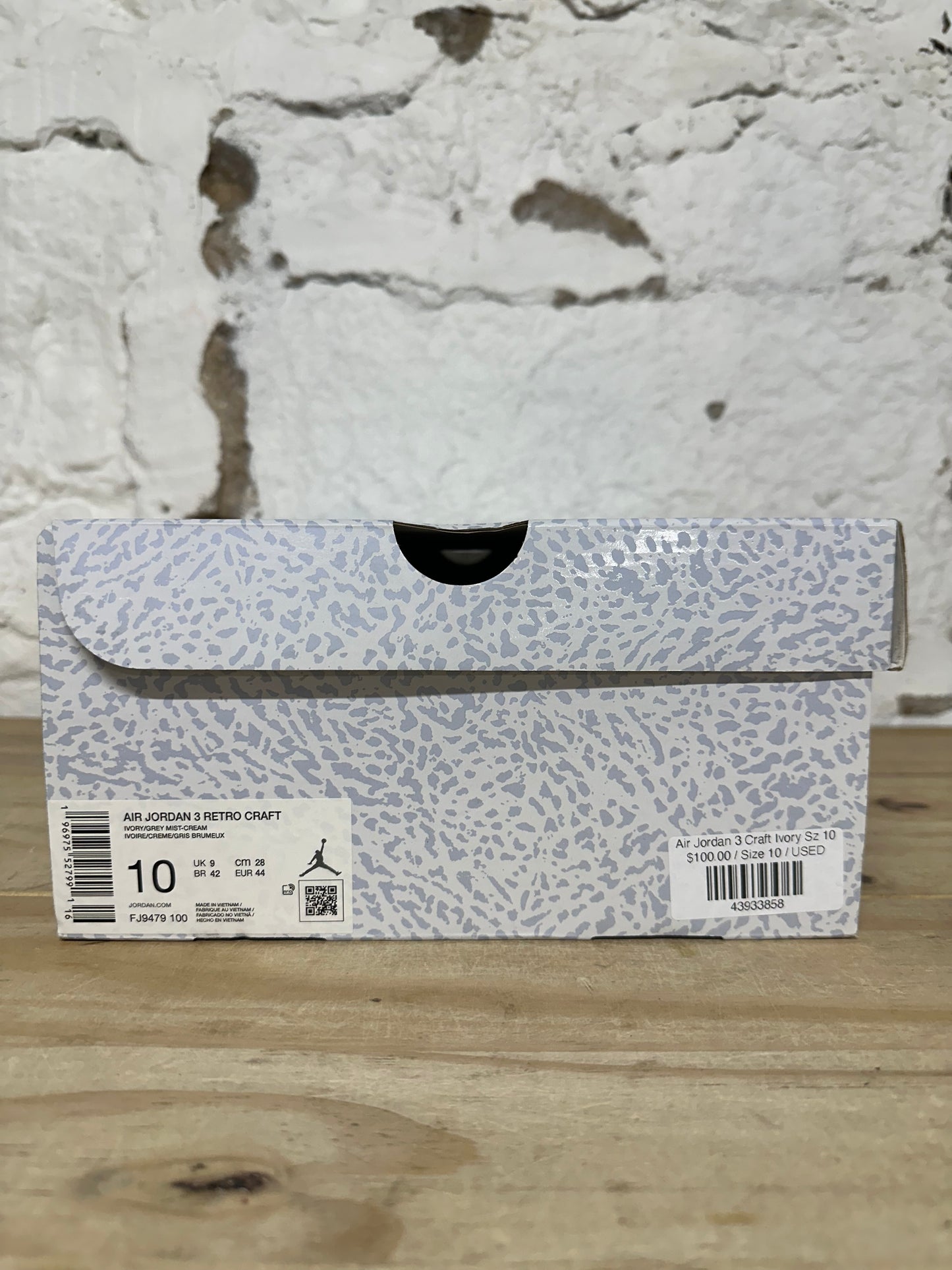 Air Jordan 3 Craft Ivory Sz 10