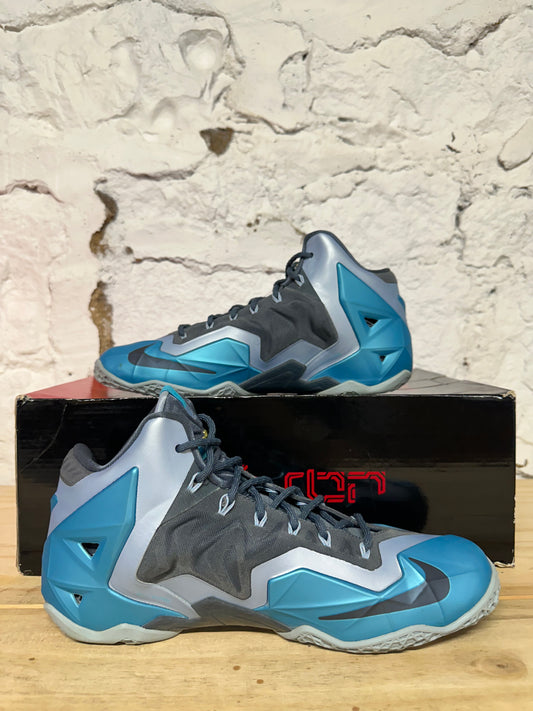 Nike LeBron 11 Gamma Blue Sz 10.5