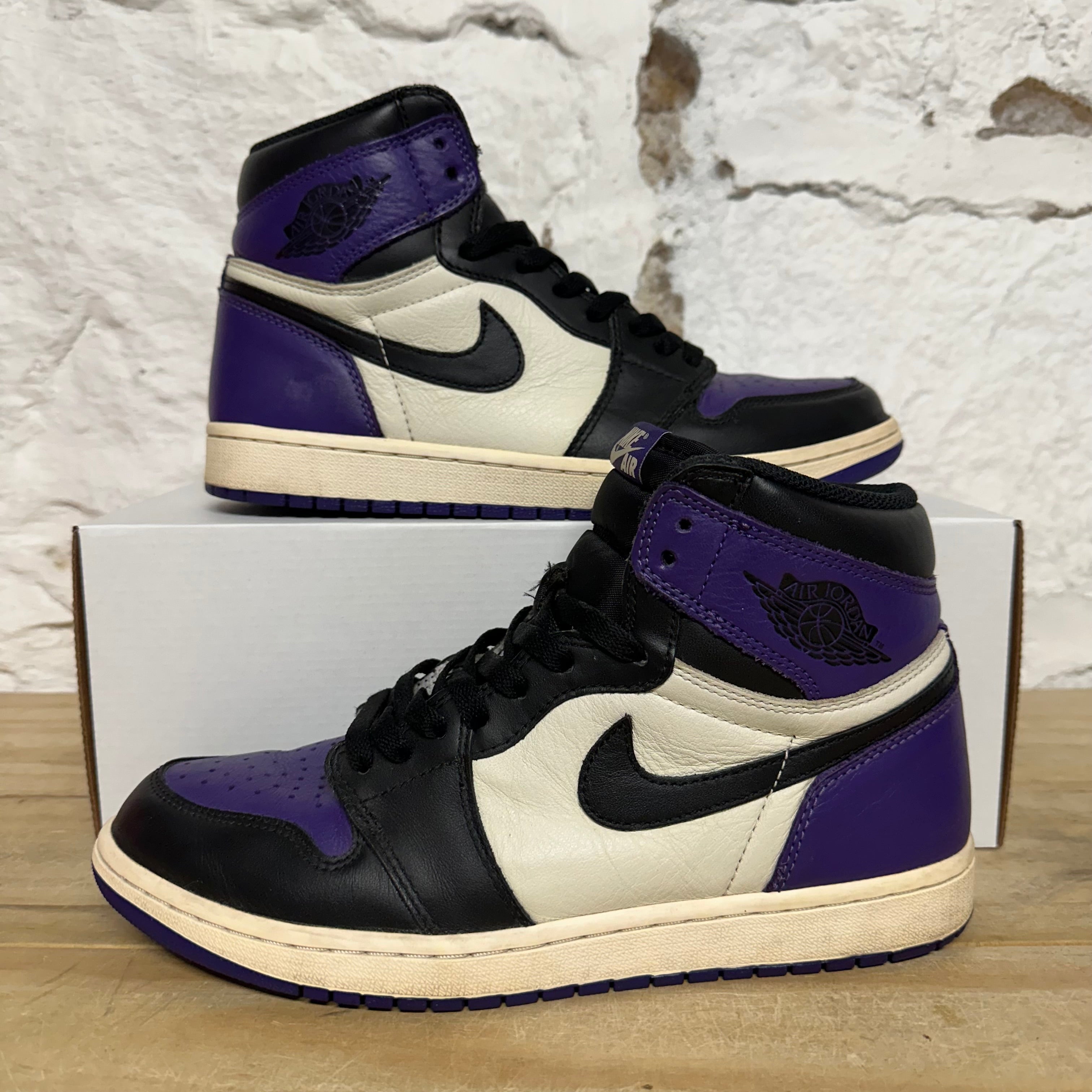 Air Jordan 1 High Court Purple Sz 9.5