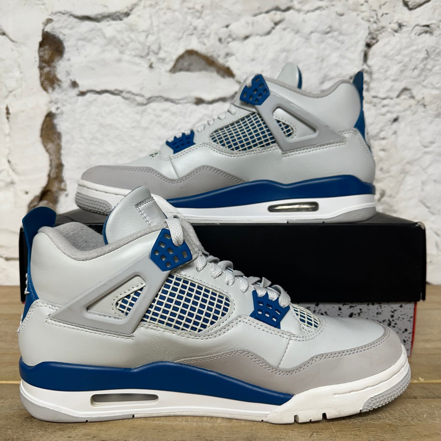 Air Jordan 4 Military Blue (2024) Sz 9.5