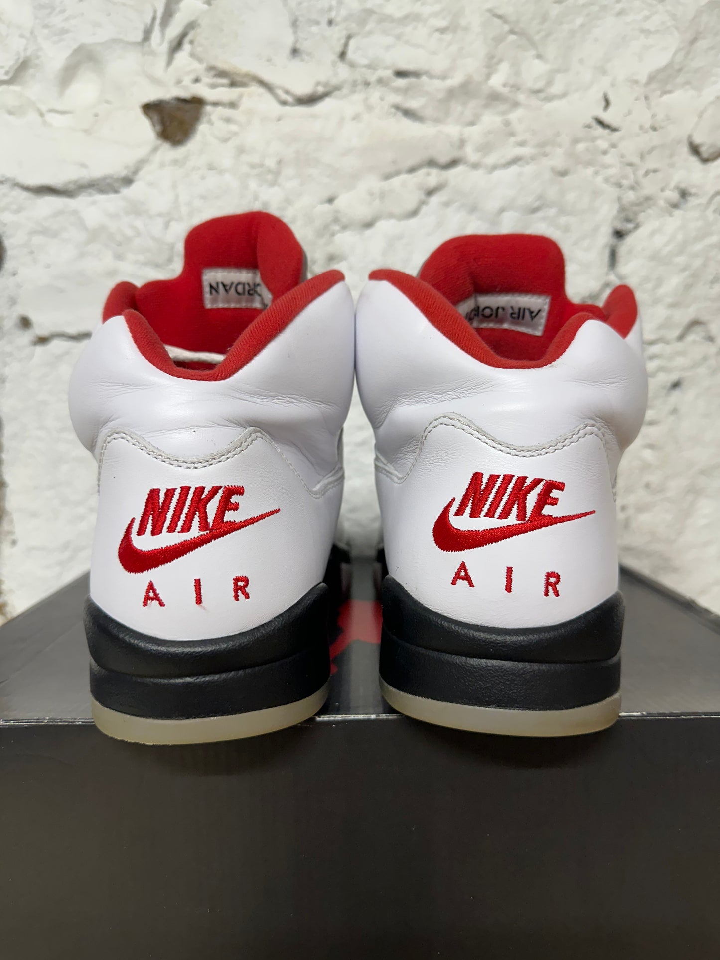 Air Jordan 5 Fire Red Silver Tongue Sz 11