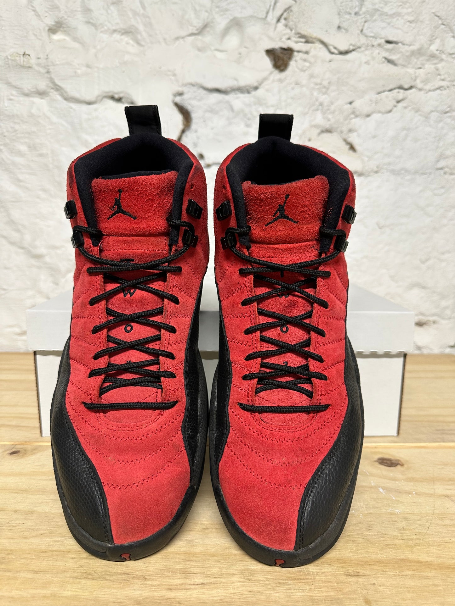 Air Jordan 12 Reverse Flu Game Sz 10.5