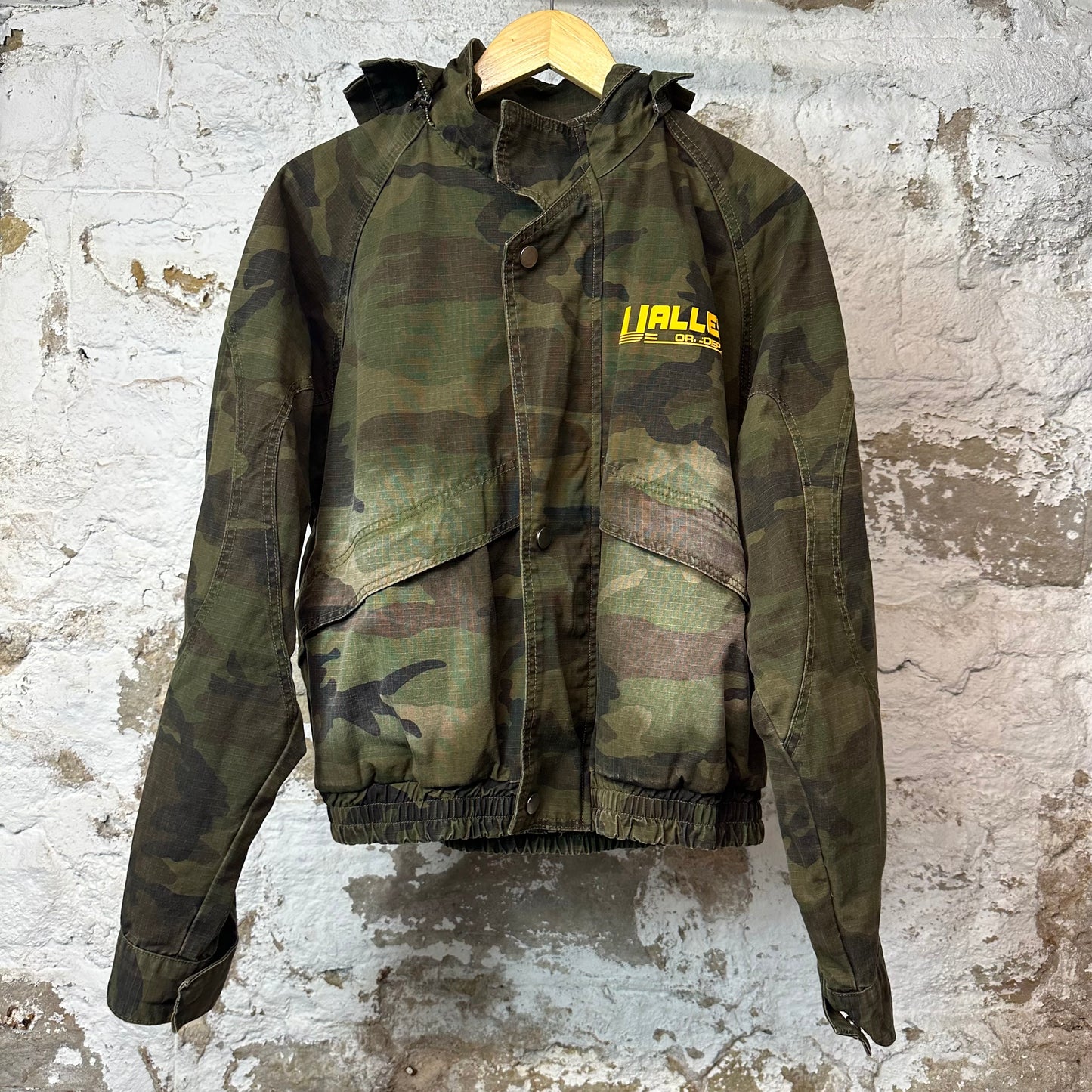 Vale Sport Dept Camo Jacket Sz L