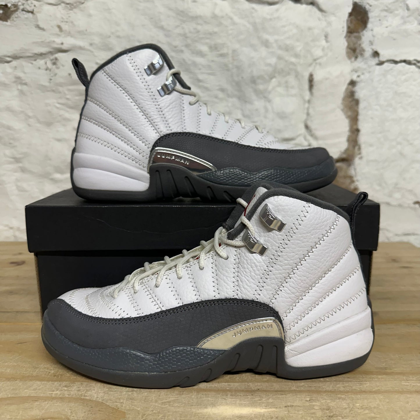 Air Jordan 12 Dark Grey Sz 6.5Y