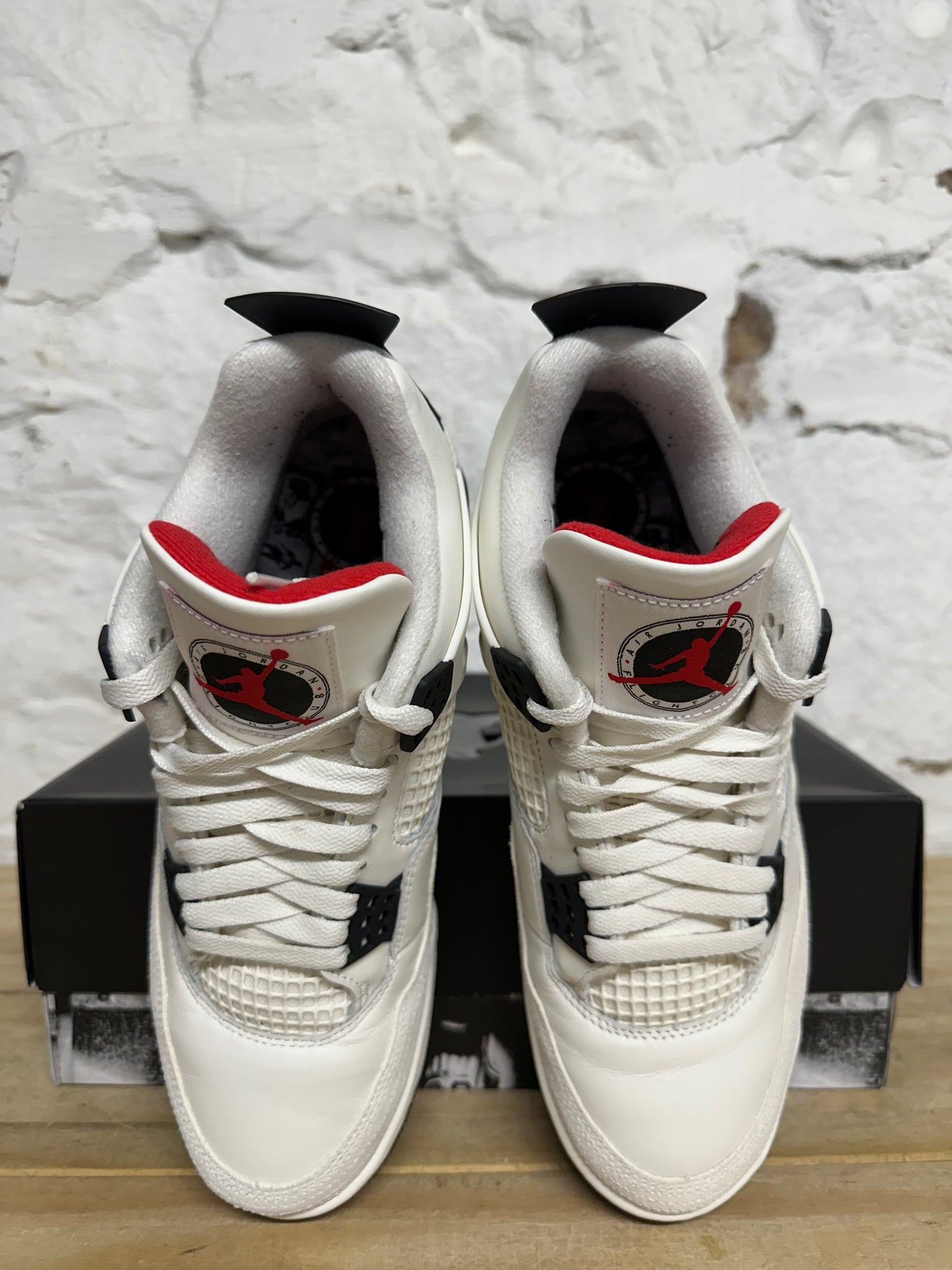 Air Jordan 4 Flight Club Sz 9.5