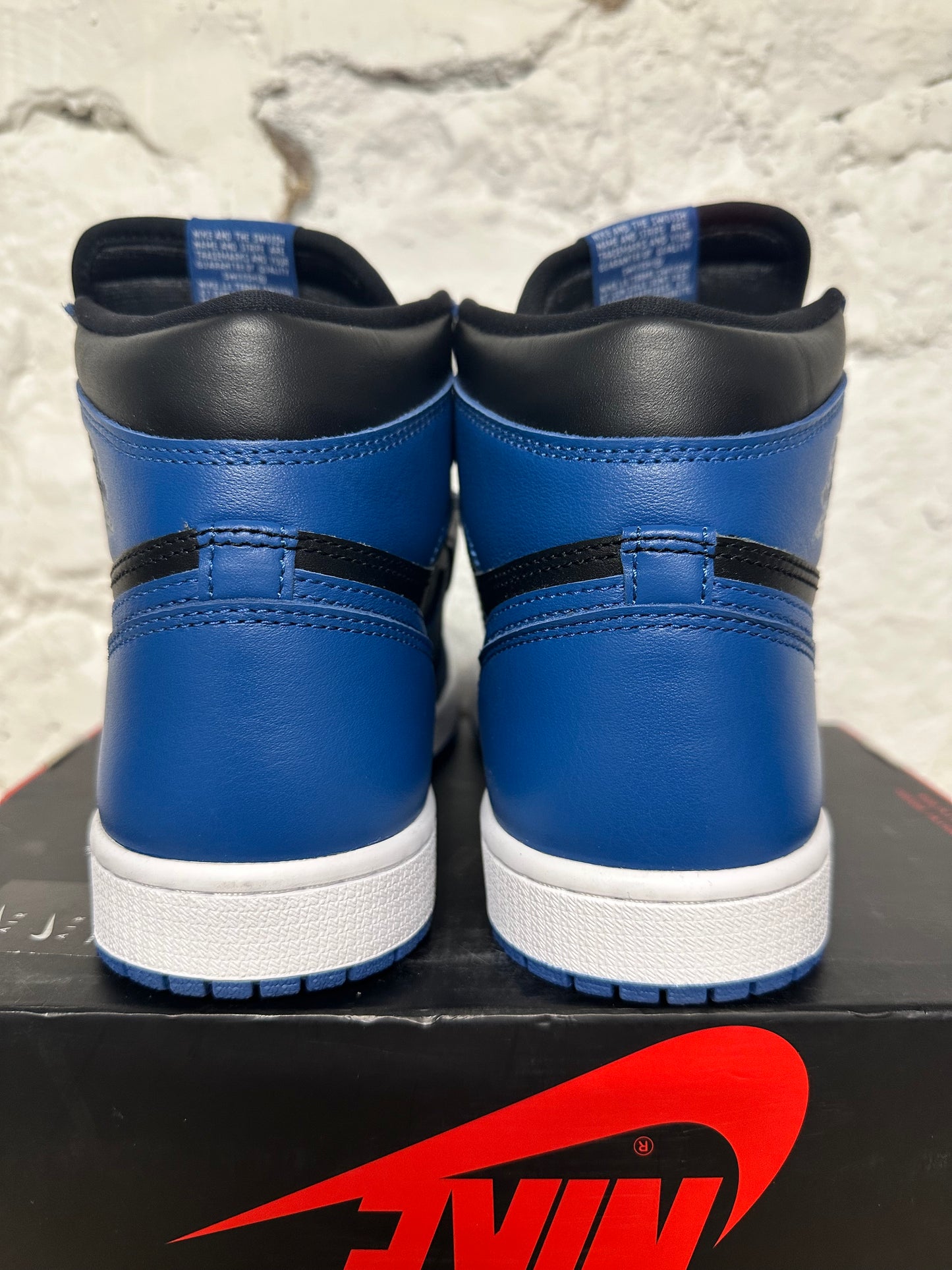 Air Jordan 1 High Dark Marina Blue Sz 8 DS
