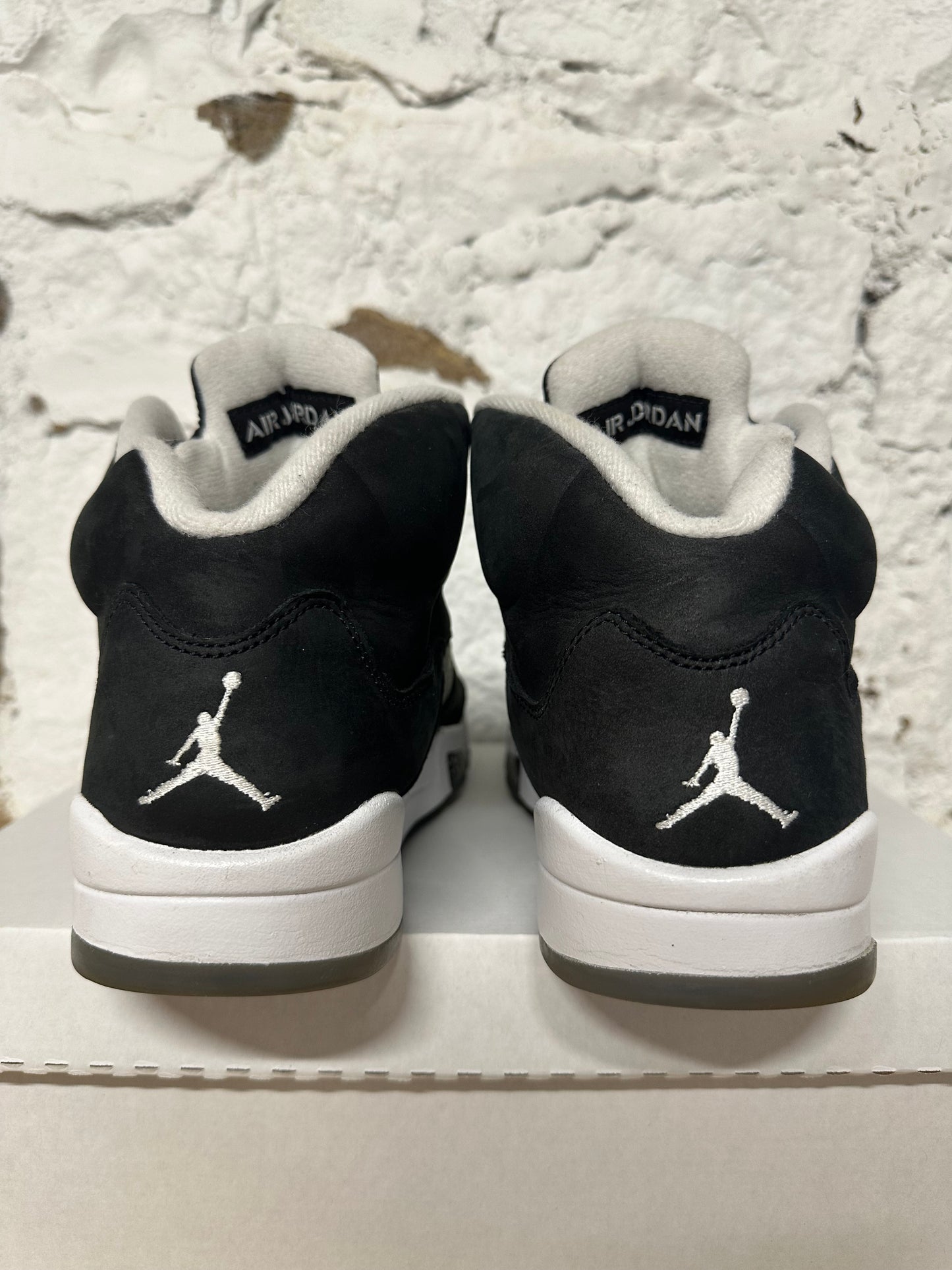 Air Jordan 5 Oreo Sz 9.5