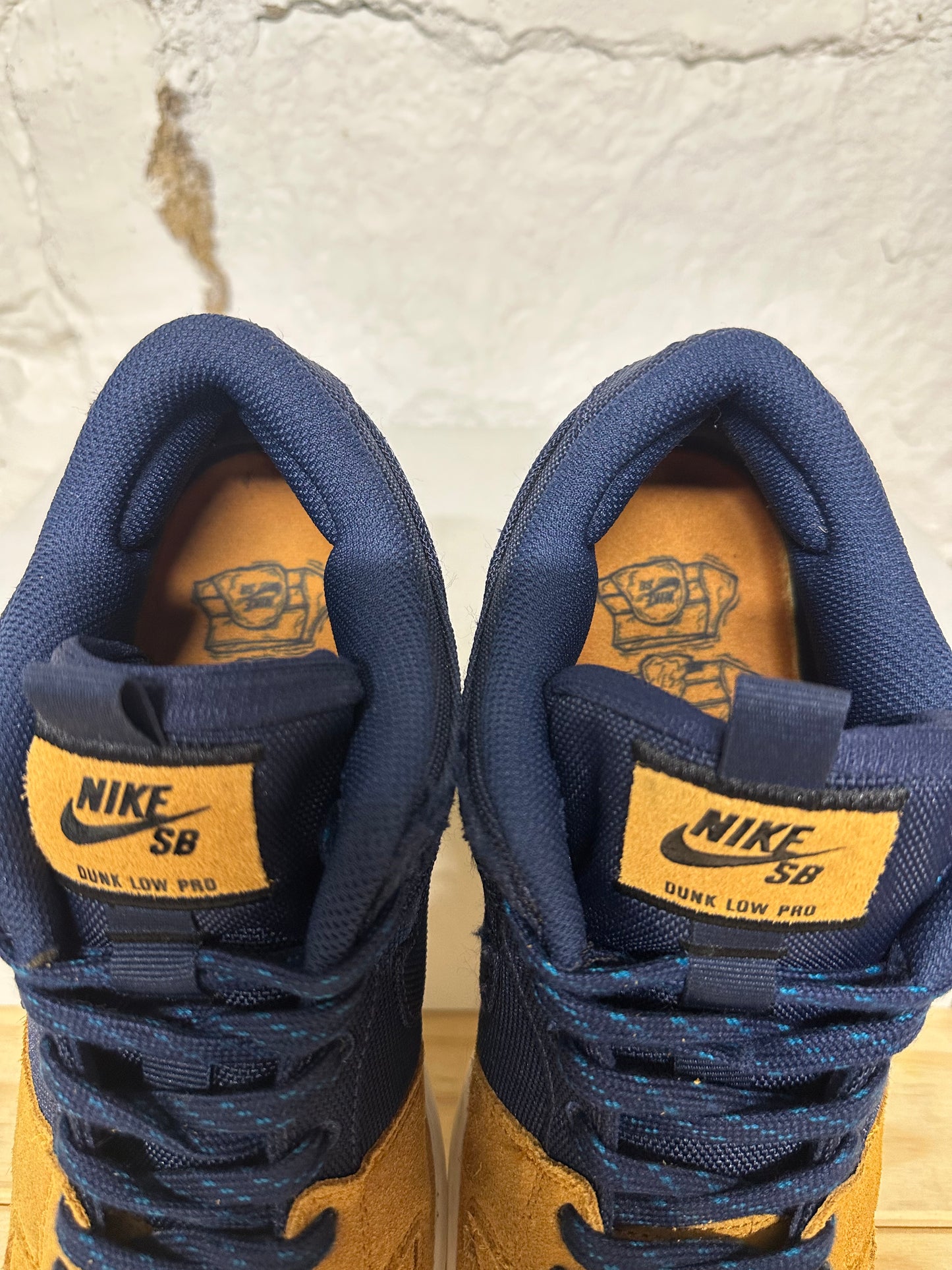 Nike Dunk Low SB Navy Desert Ochre Sz 7.5