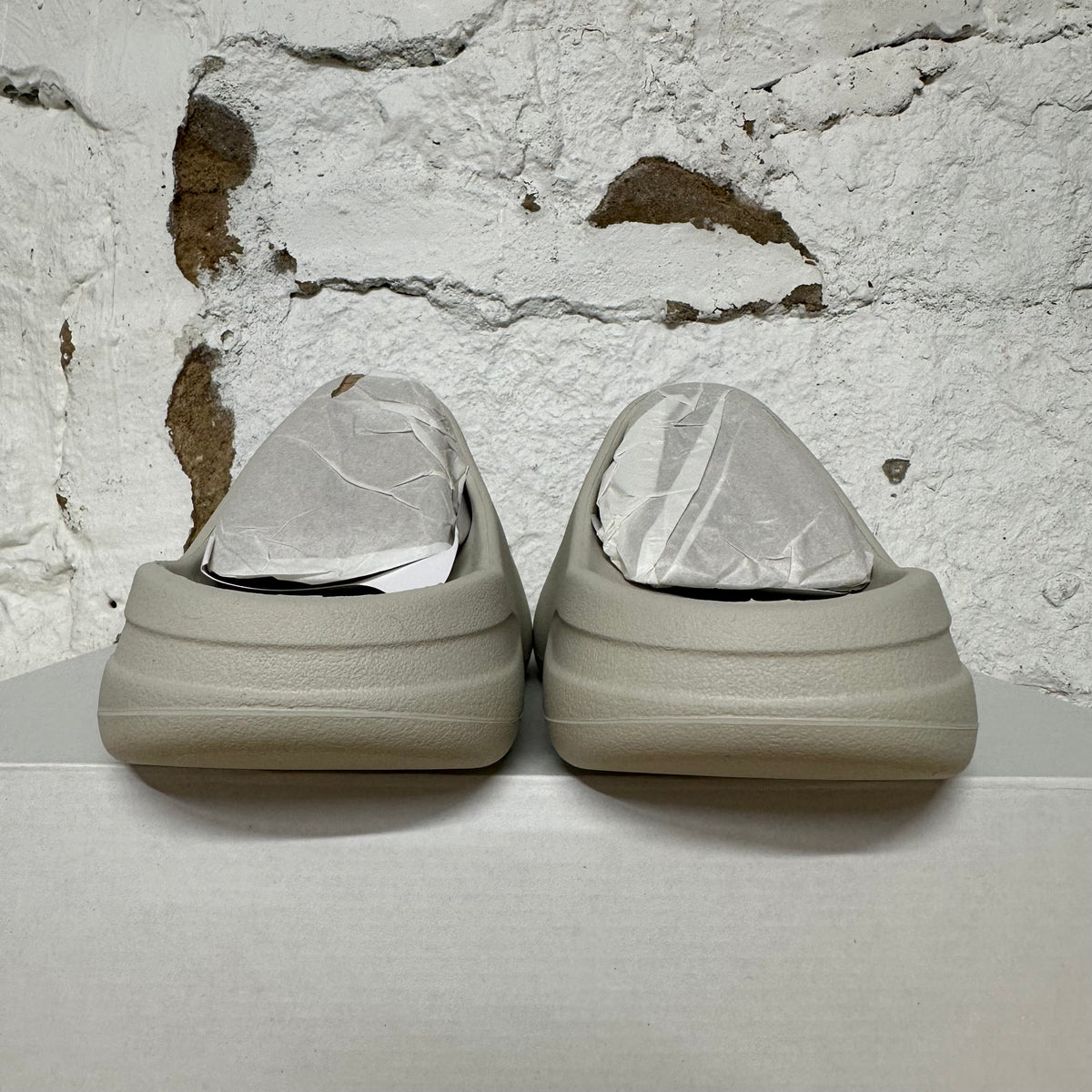 Yeezy Slide 01 Cream Sz 8 DS