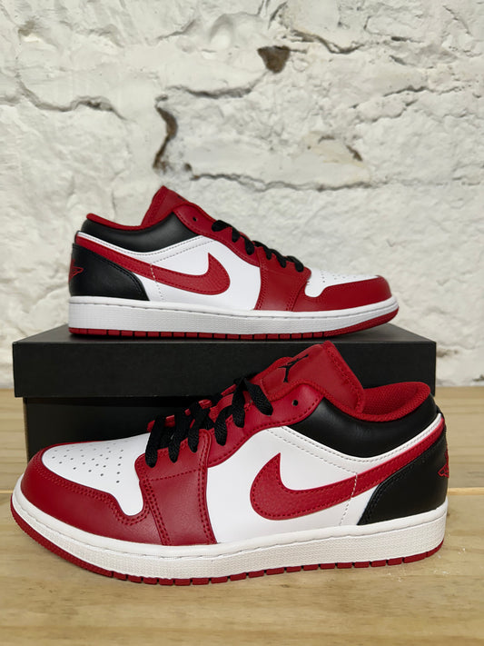 Air Jordan 1 Low Bulls Sz 9 DS