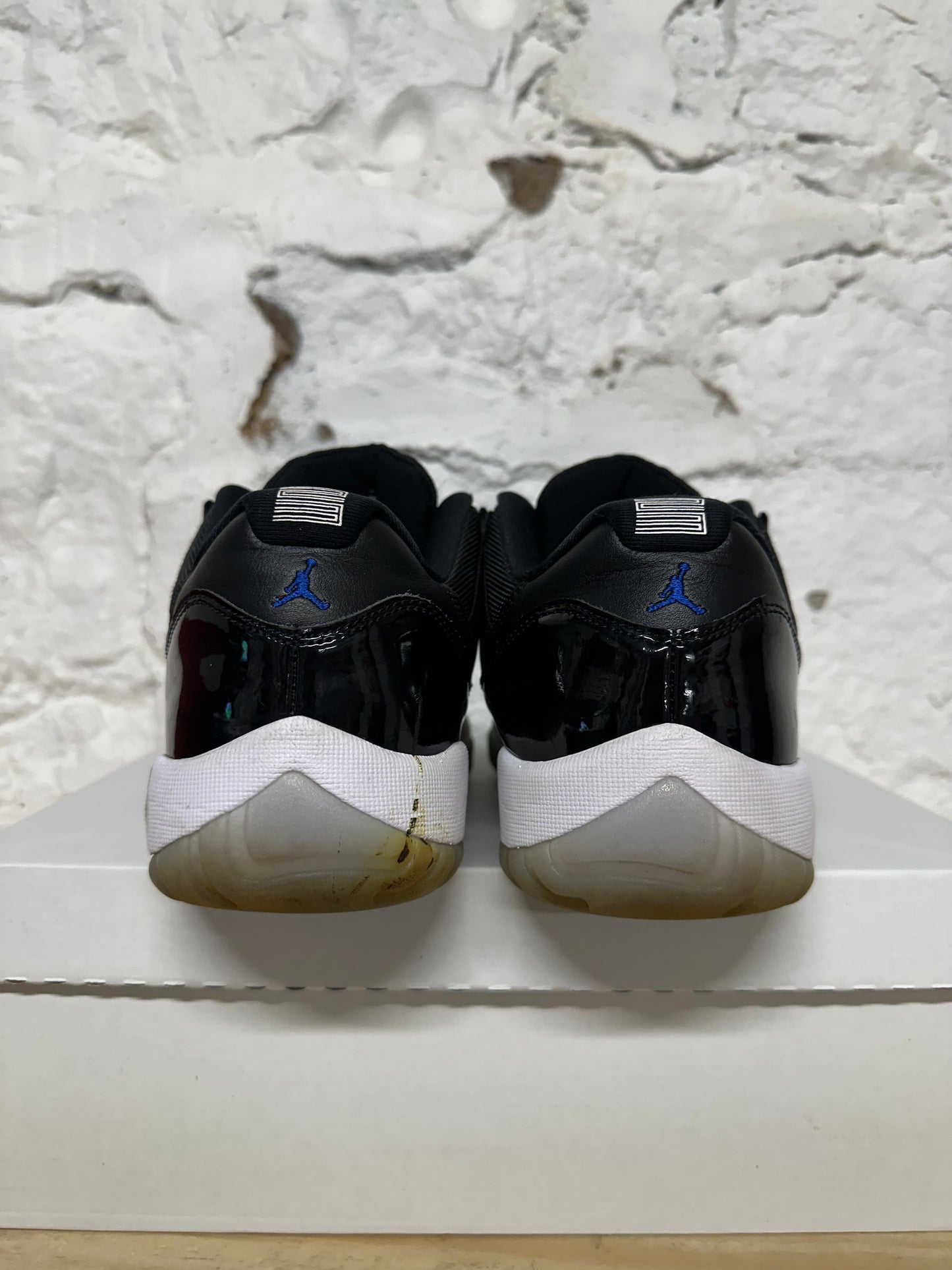 Air Jordan 11 Low Space Jam Sz 11