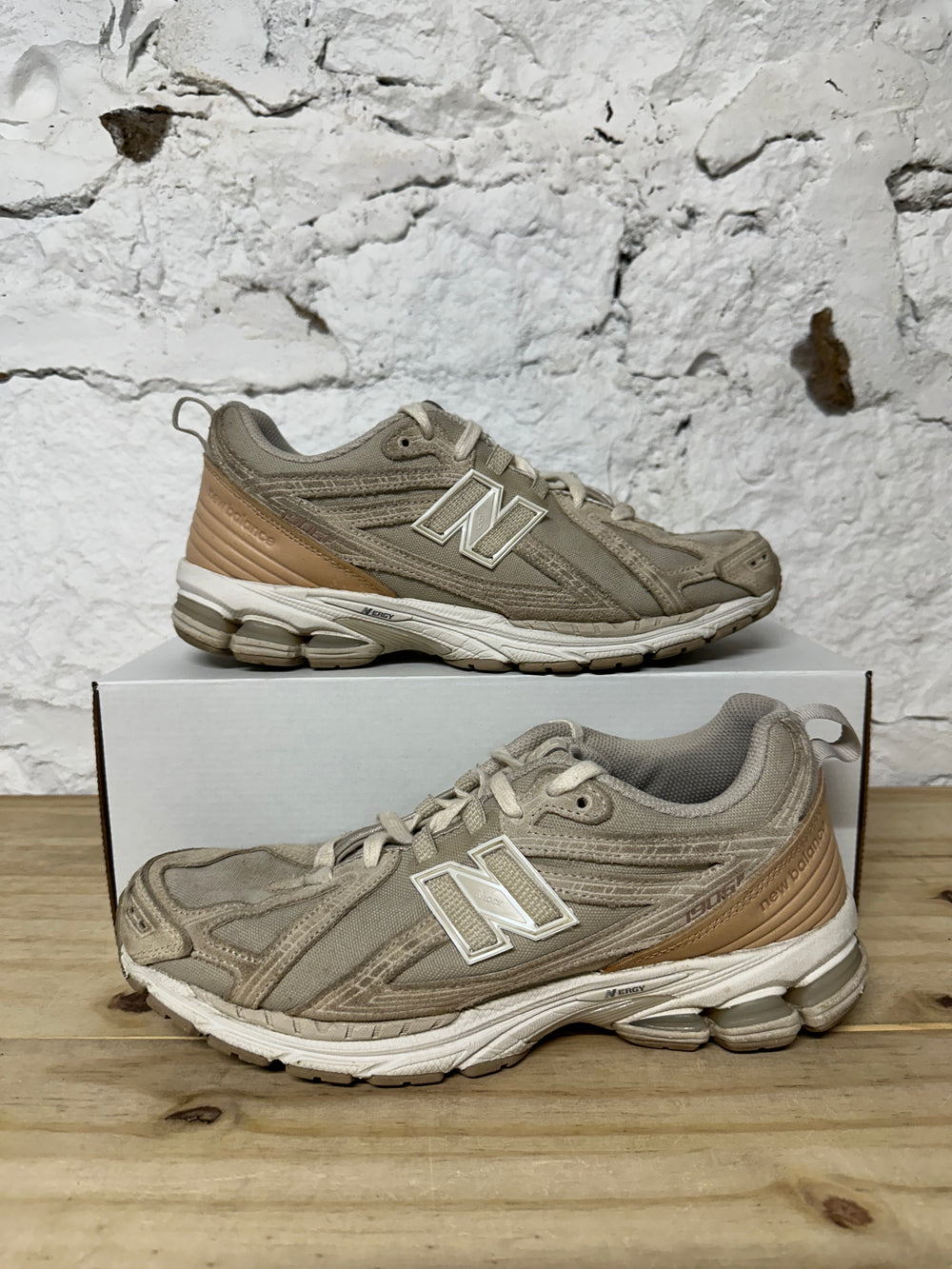 New Balance 1906F Timberwolf Frappe Sz 10