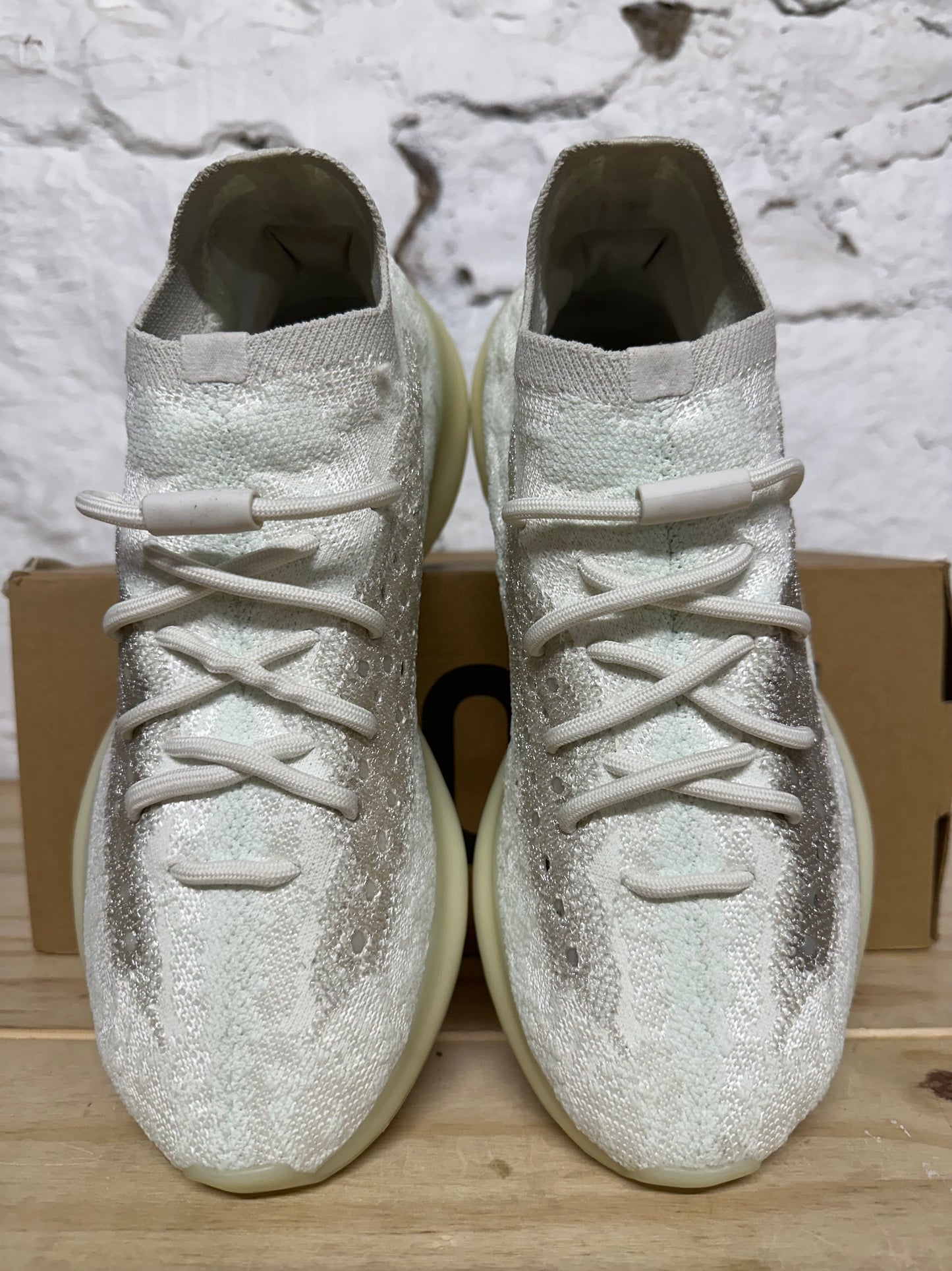 Yeezy 380 Calcite Glow Sz 8