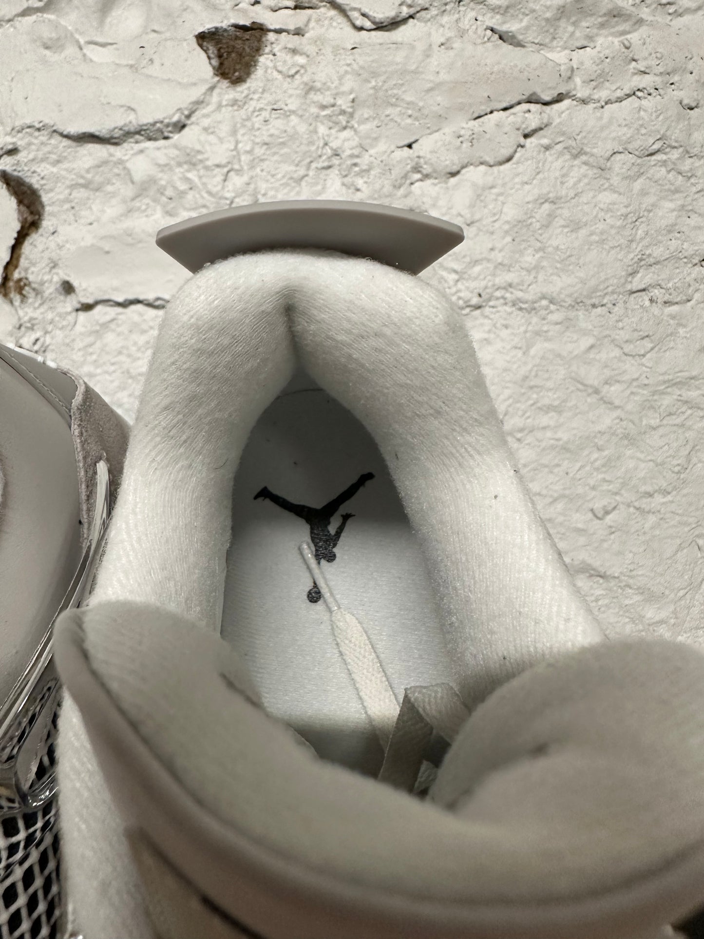 Air Jordan 4 Frozen Moments Sz 10 (11.5W) DS