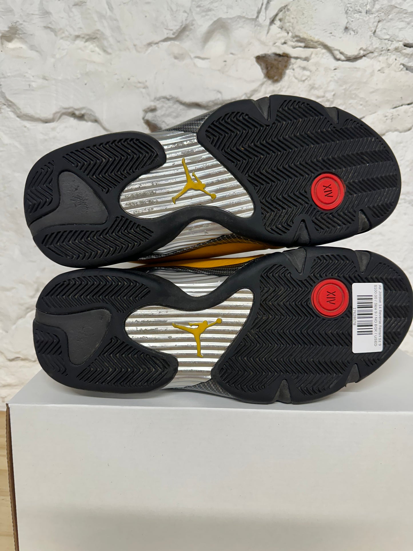 Air Jordan 14 Reverse Ferrari Sz 9