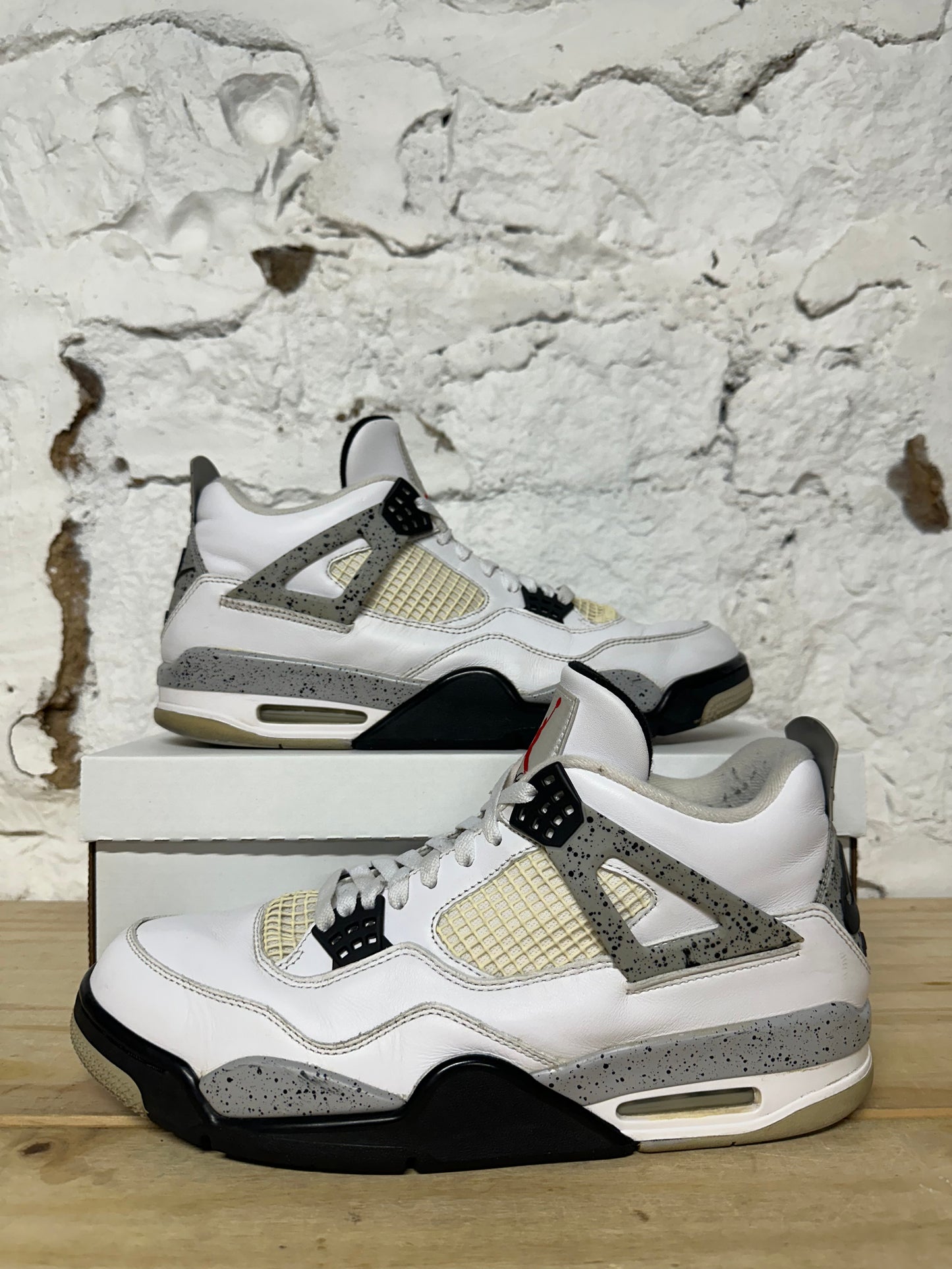 Air Jordan 4 White Cement (2016) Sz 12