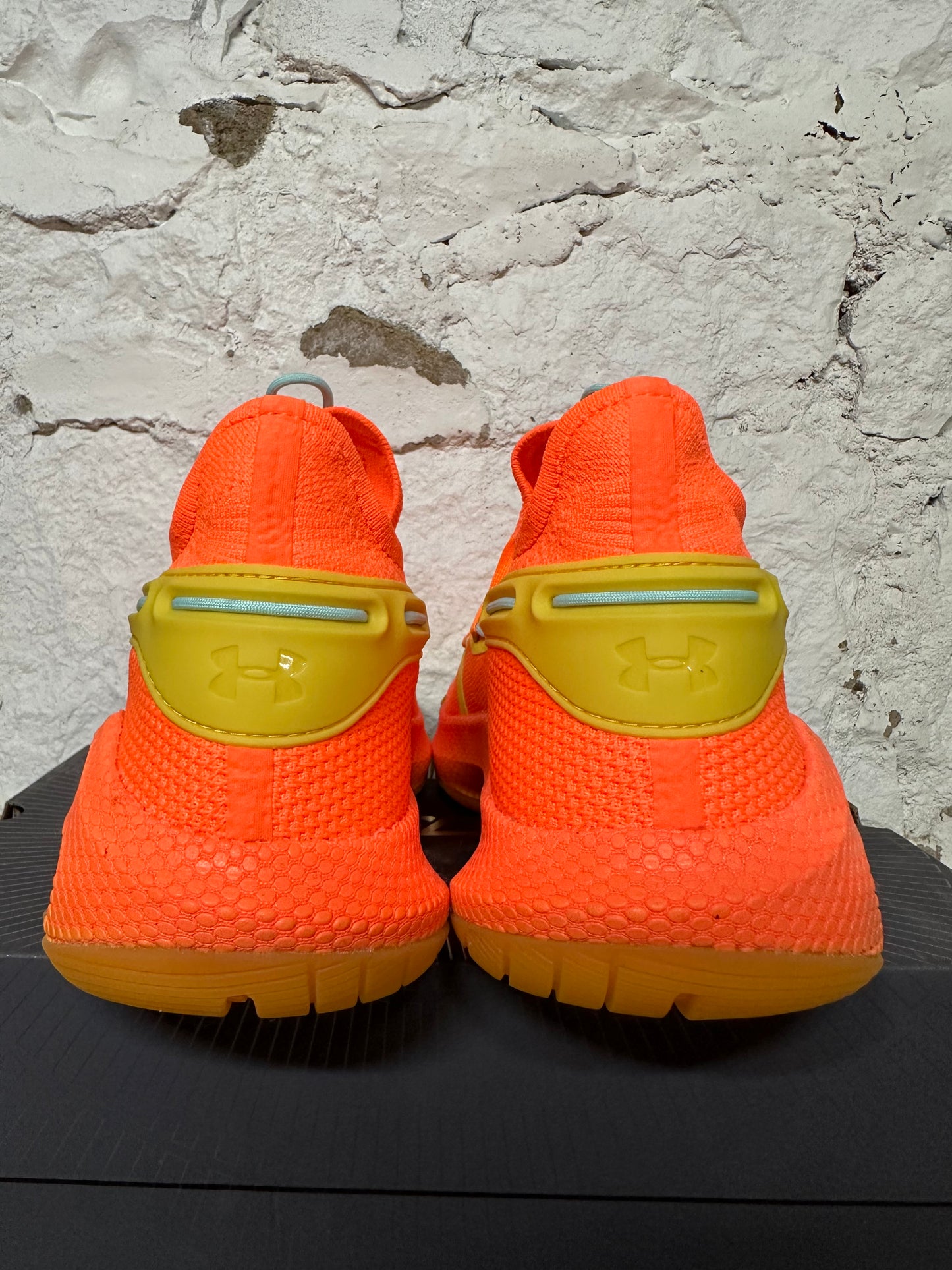 Under Armour Curry 6 Rep The Bay Orange Sz 10.5 DS