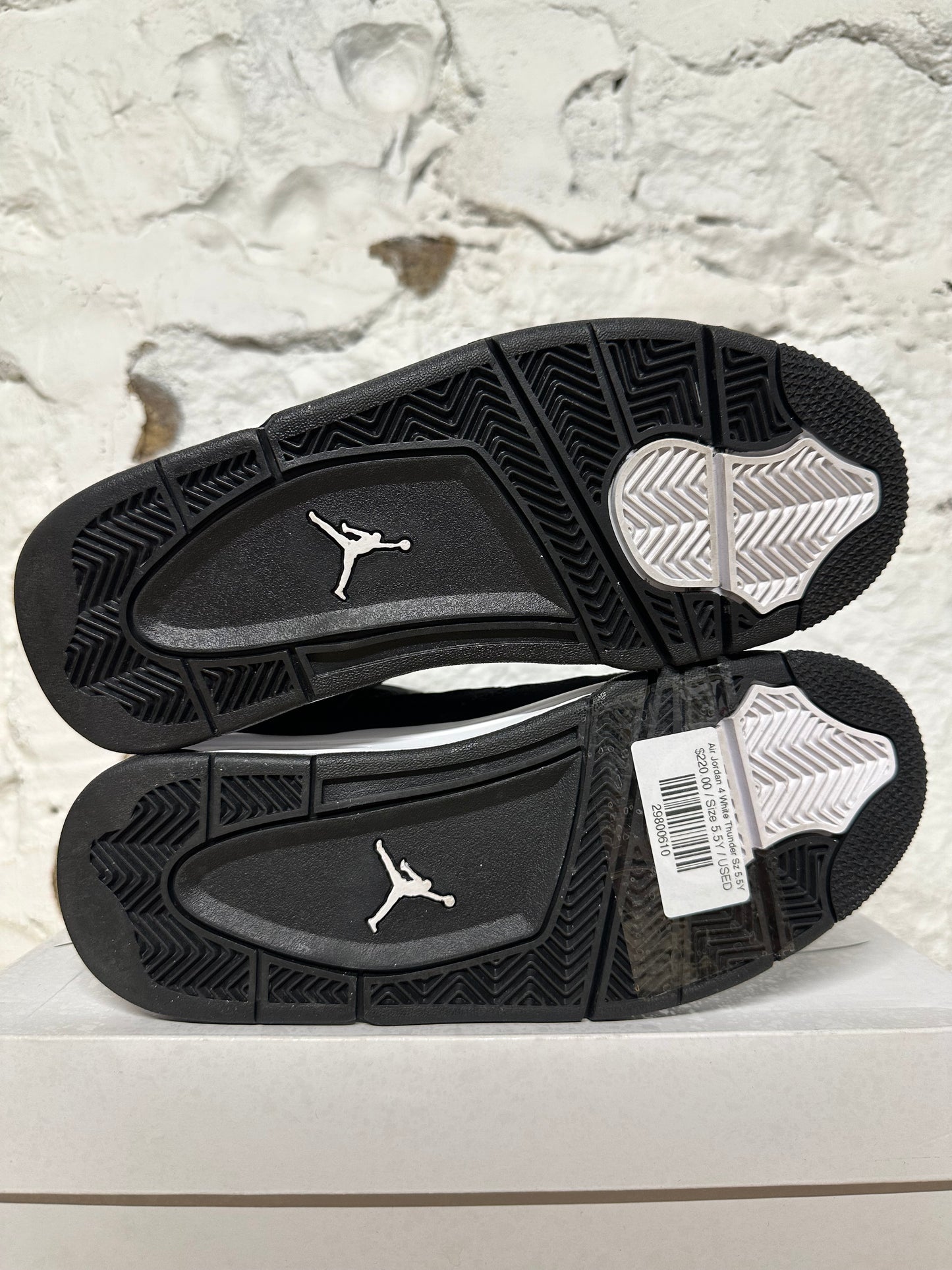 Air Jordan 4 White Thunder Sz 5.5Y