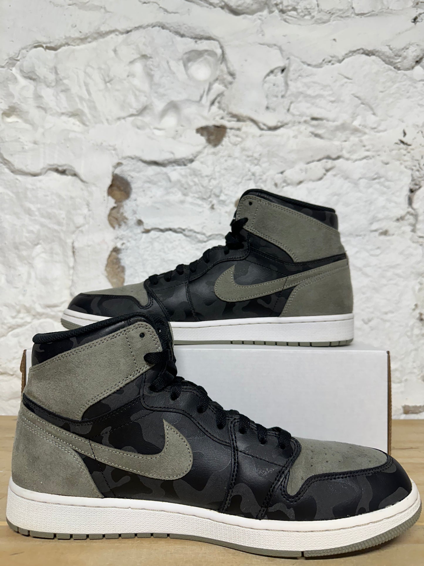 Air Jordan 1 High Premium Shadow Camo Sz 12.5