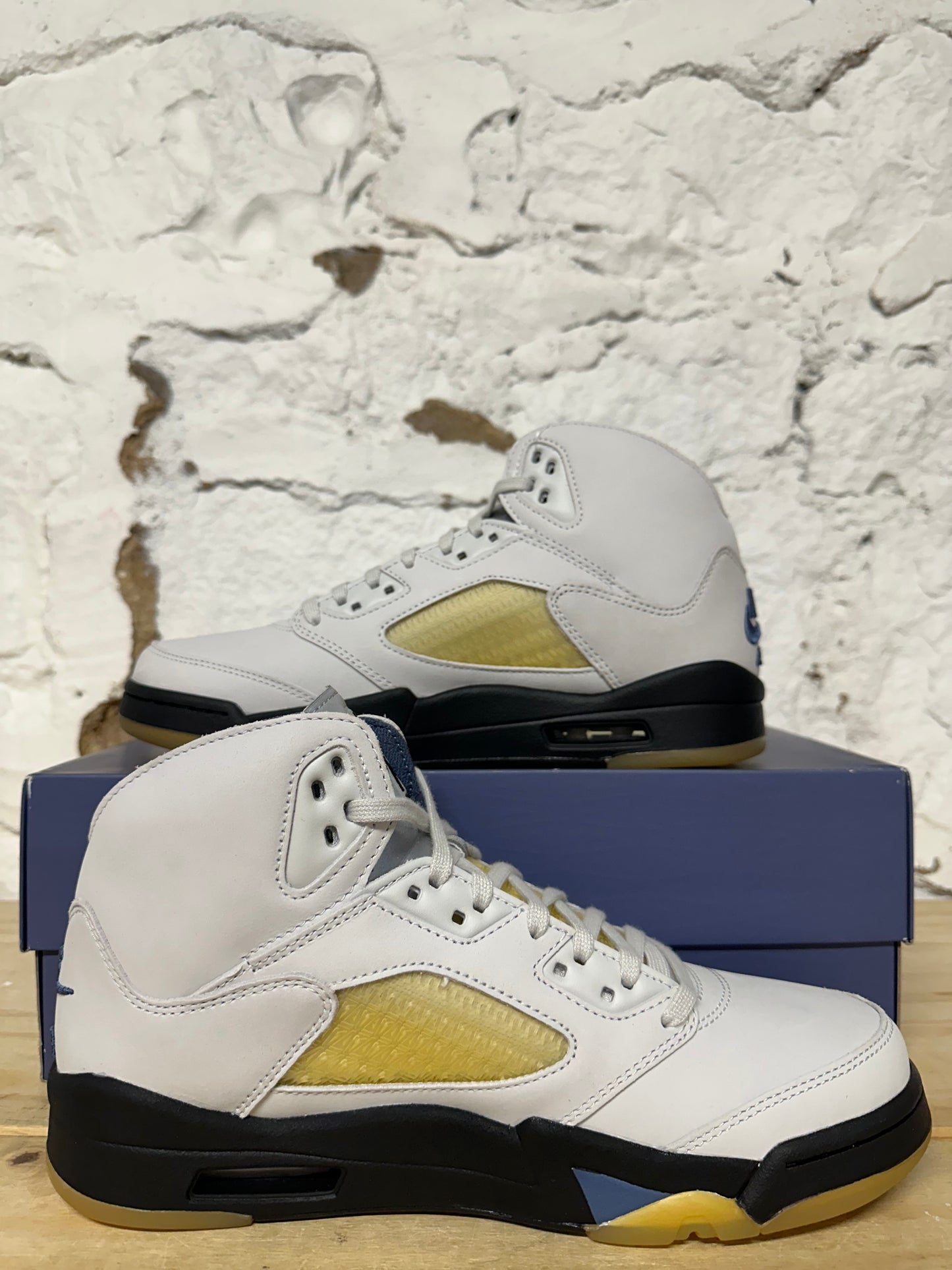 Air Jordan 5 A Ma Maniere Dawn Sz 9.5 (11W) DS