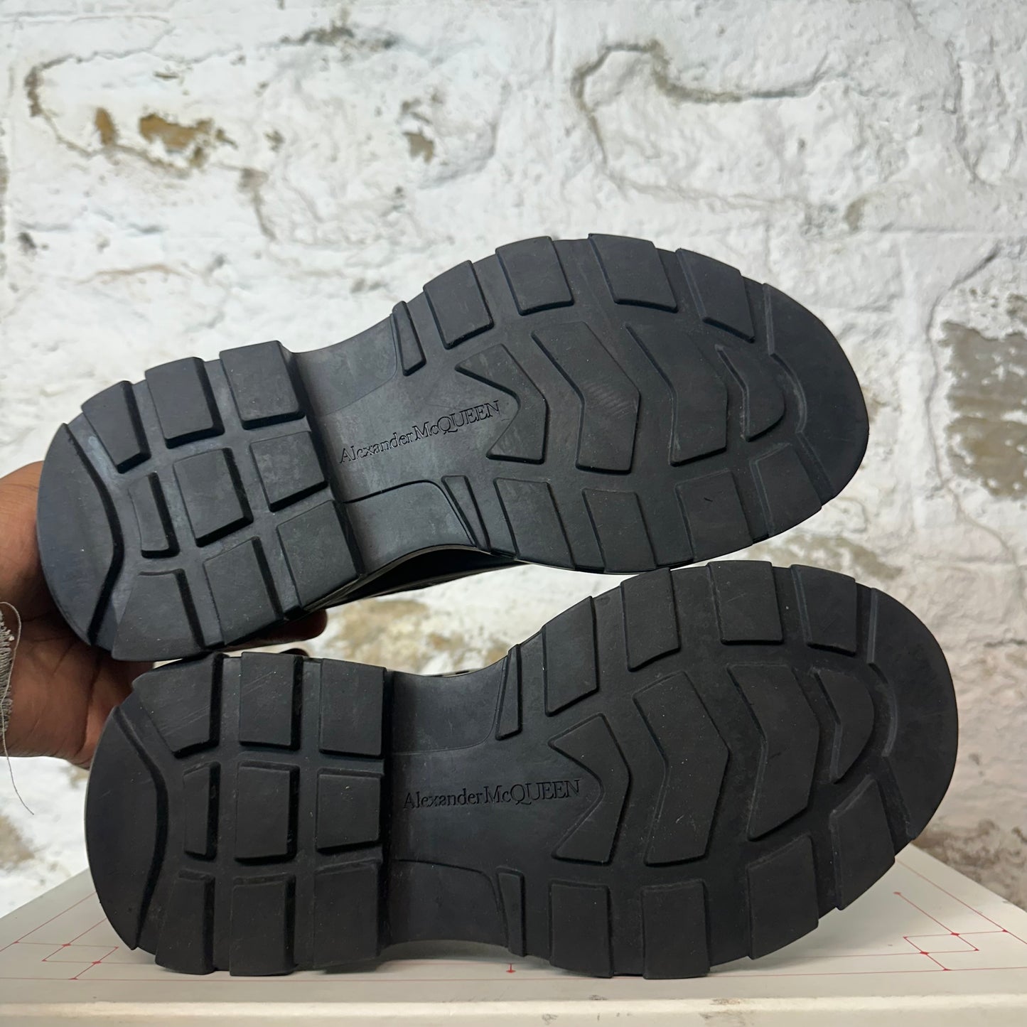 Alexander Mcqueen Beige Black Tread Boot Sneaker Sz 7 (40)