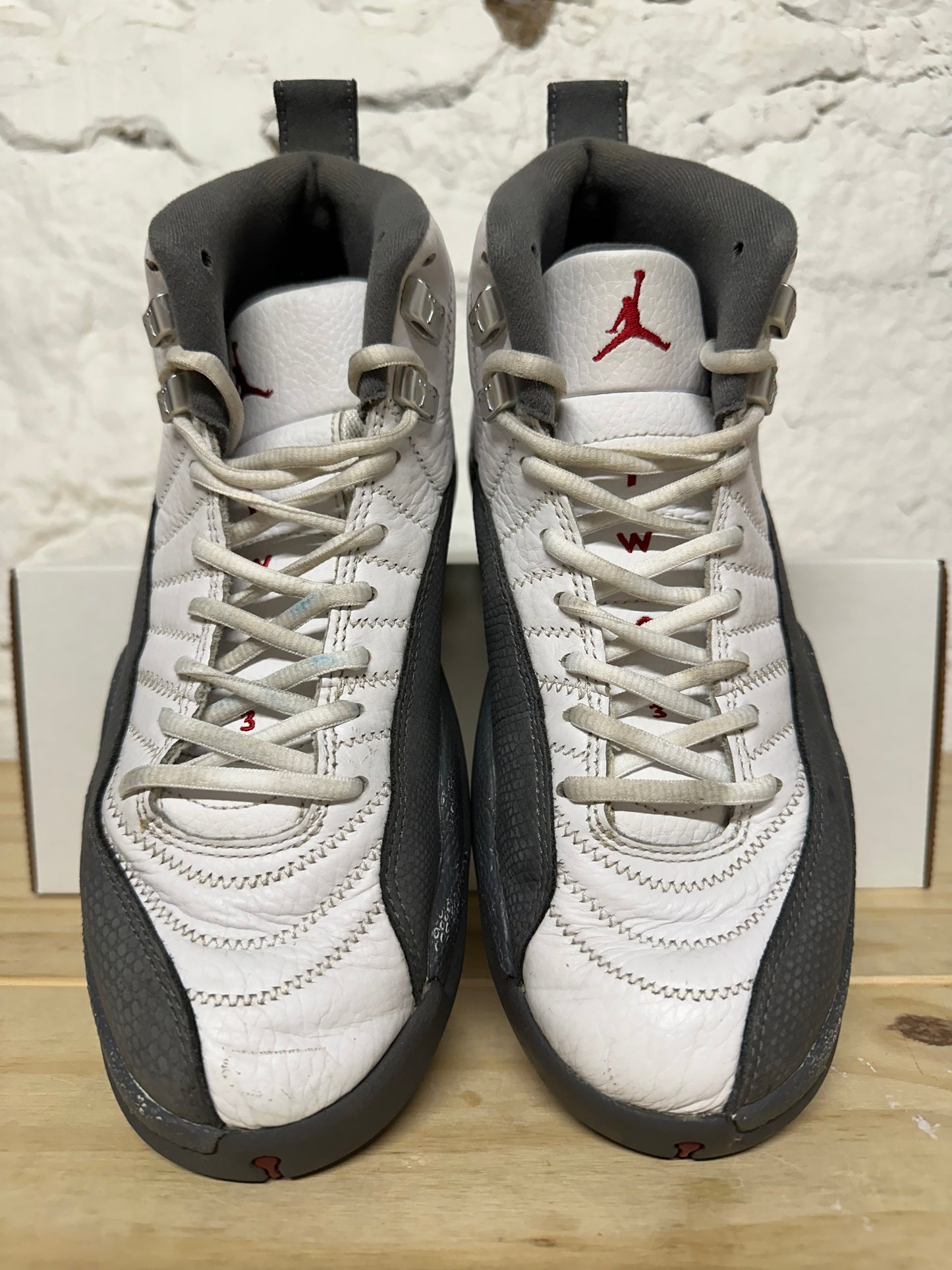 Air Jordan 12 Dark Grey Sz 8