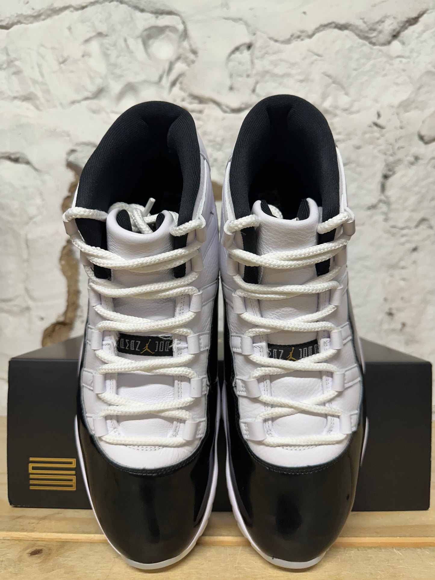 Air Jordan 11 High Gratitude Sz 10.5