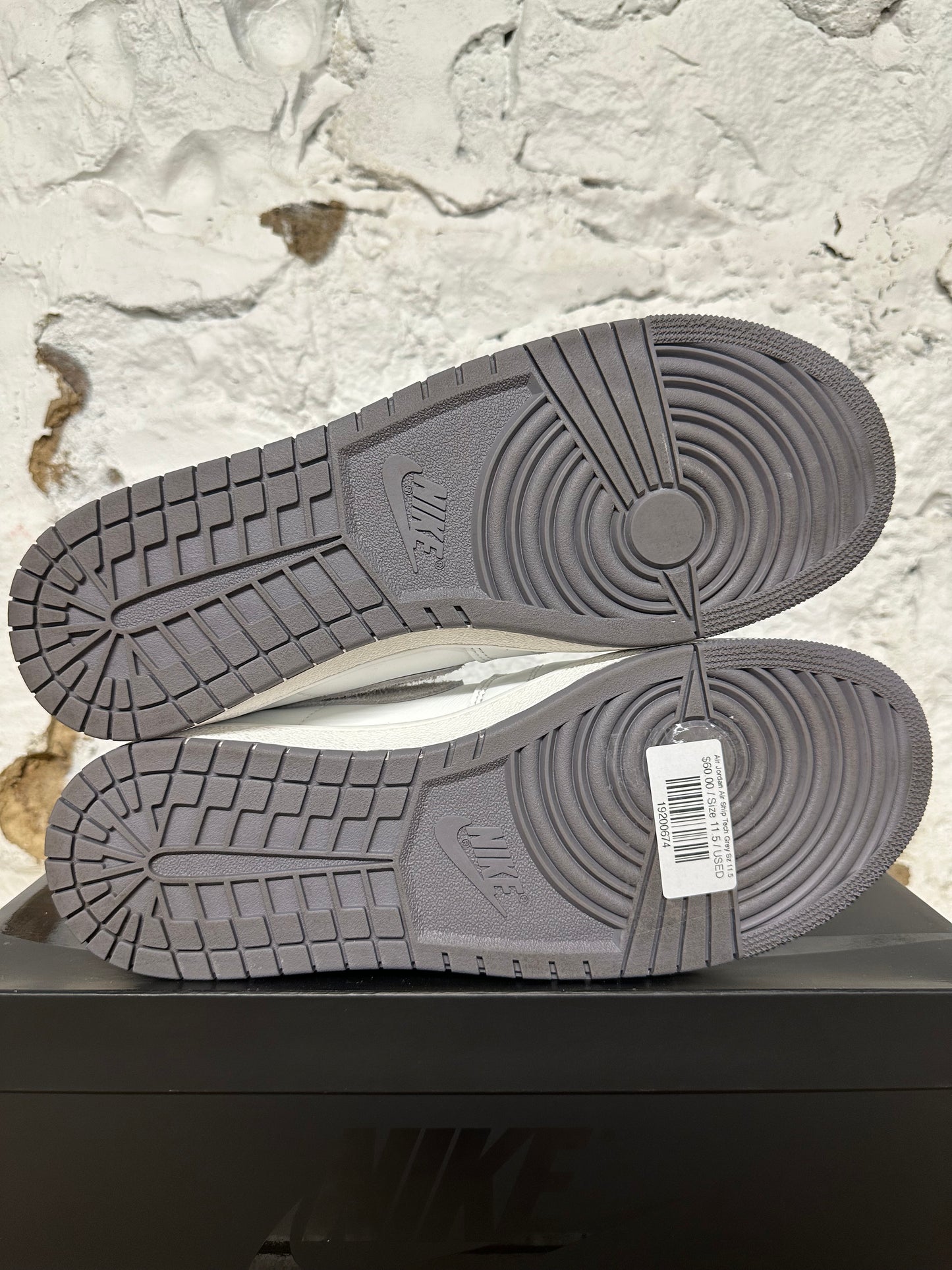 Air Jordan Air Ship Tech Grey Sz 11.5