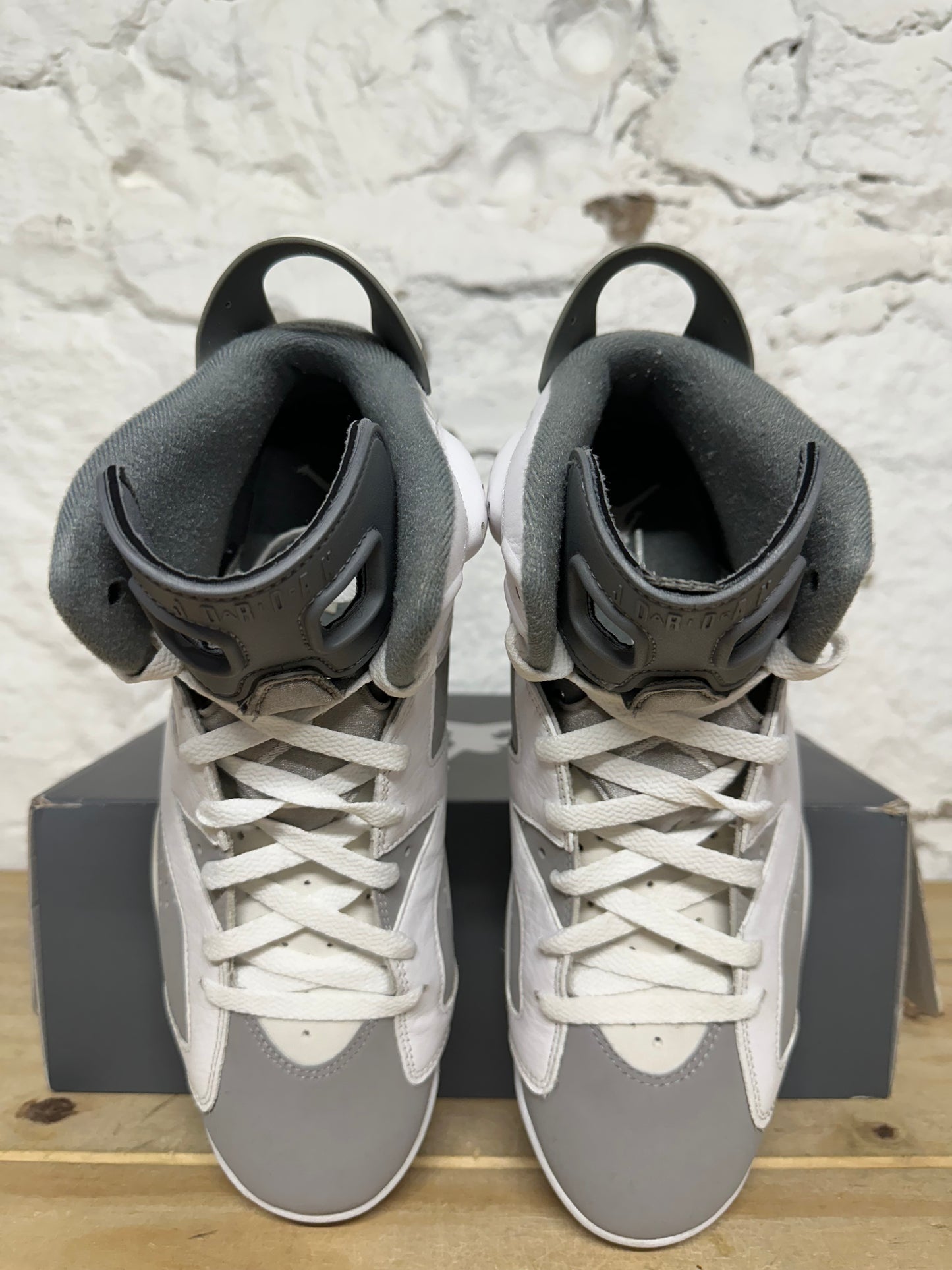 Air Jordan 6 Cool Grey Sz 10.5