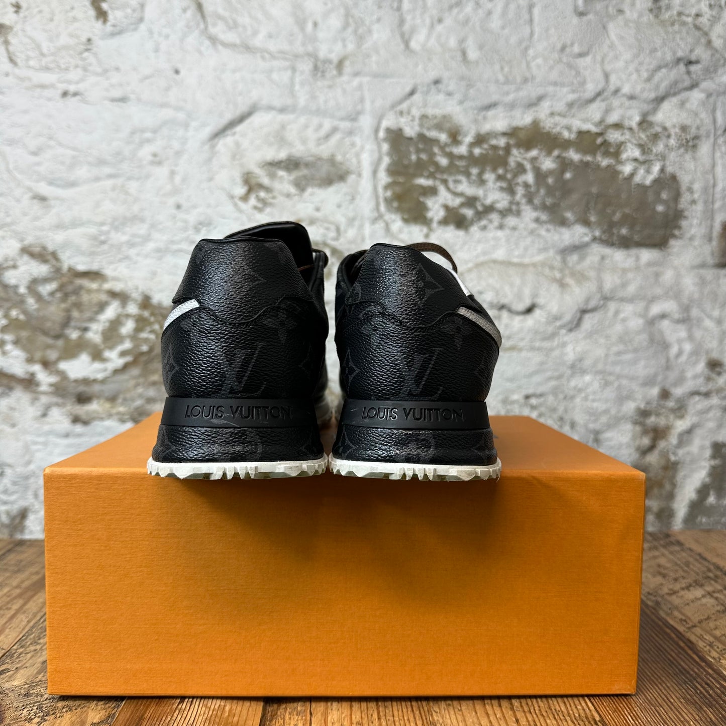 Louis Vuitton Black White Brown Monogram Runaway Sneaker Sz 8 (6.5LV)