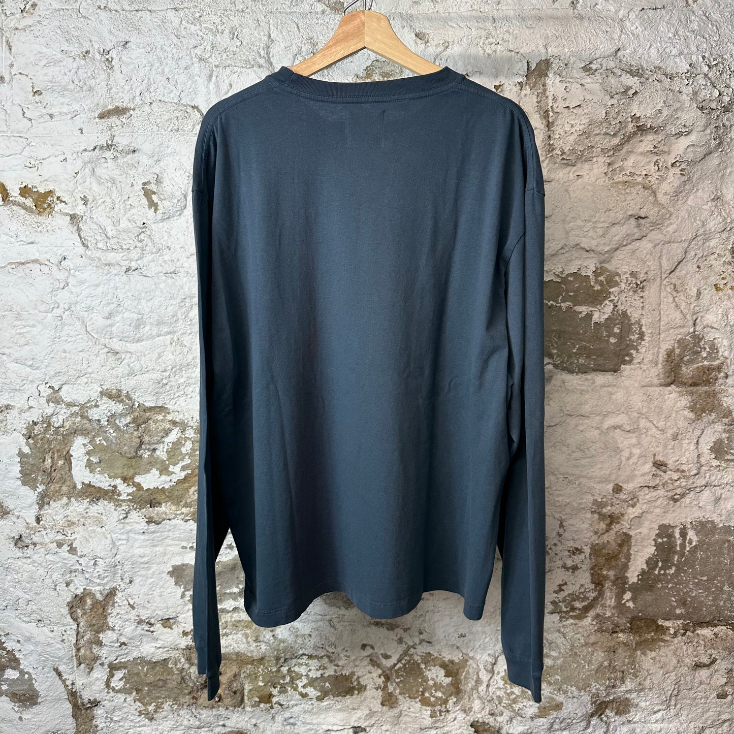 Gallery Department White Logo Navy Long Sleeve Sz XL