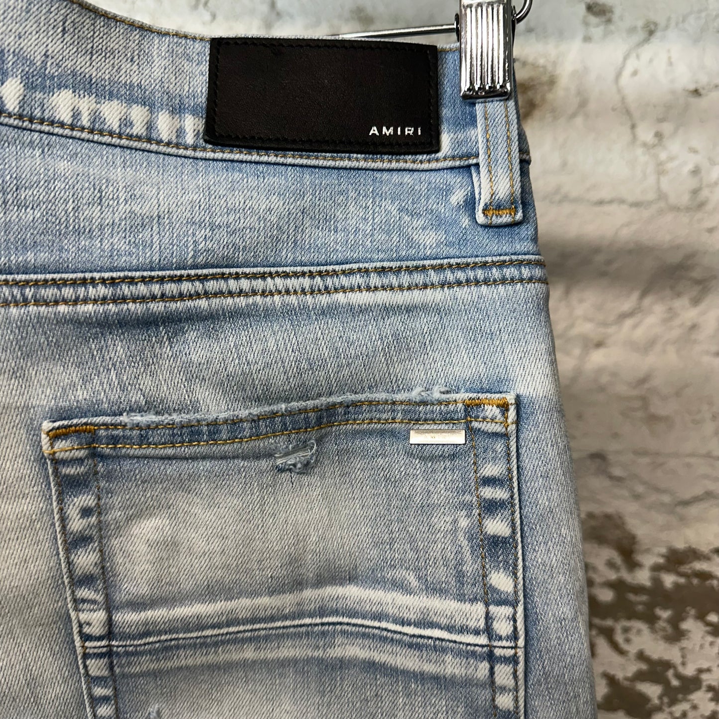 Amiri MX1 Camo Patch Light Blue Denim Jeans Sz 32