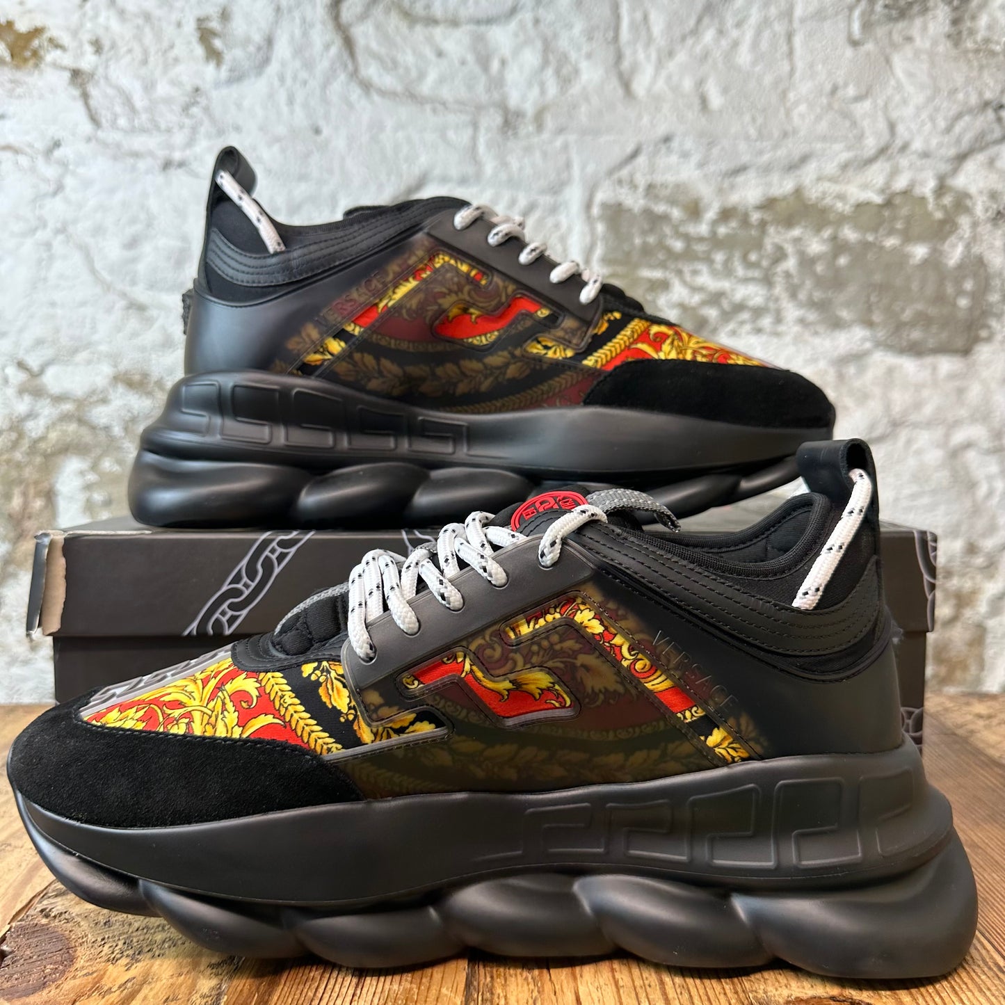 Versace Chain Reaction Barocco Print Black Sneaker Sz 10 (43)