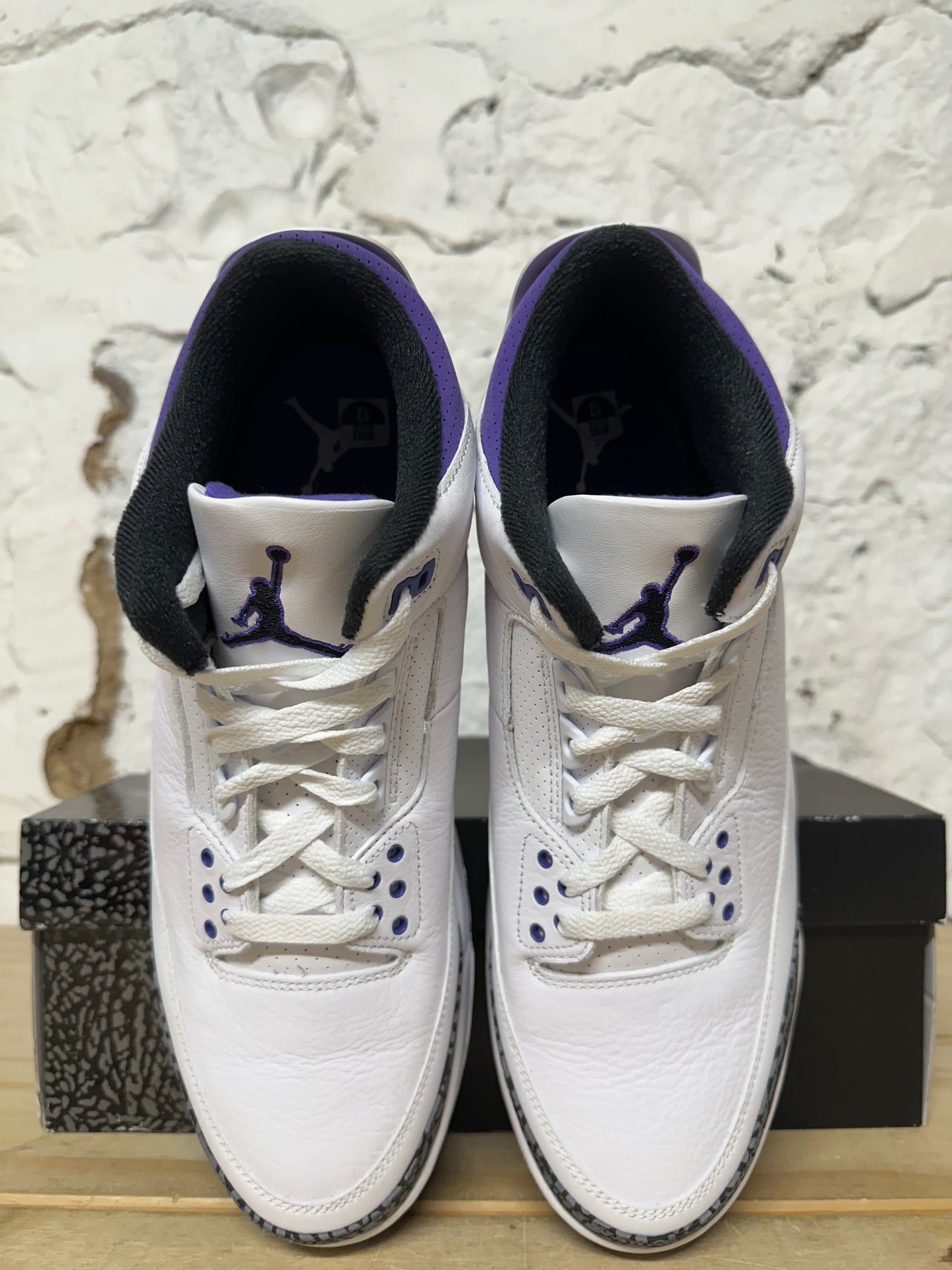 Air Jordan 3 Dark Iris Sz 12