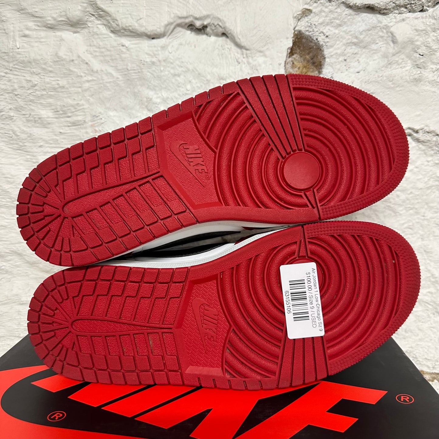 Air Jordan 1 Low Chicago Sz 9