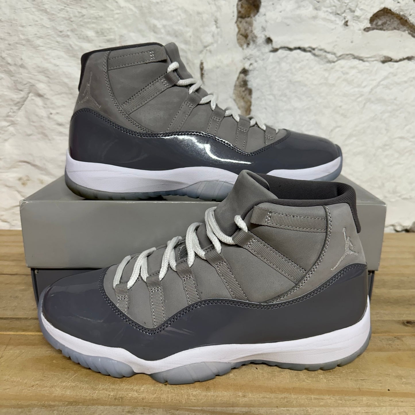 Air Jordan 11 High Cool Grey Sz 10.5