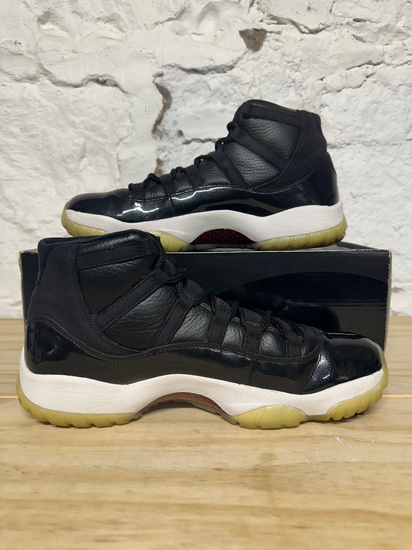 Air Jordan 11 High 72-10 Sz 12