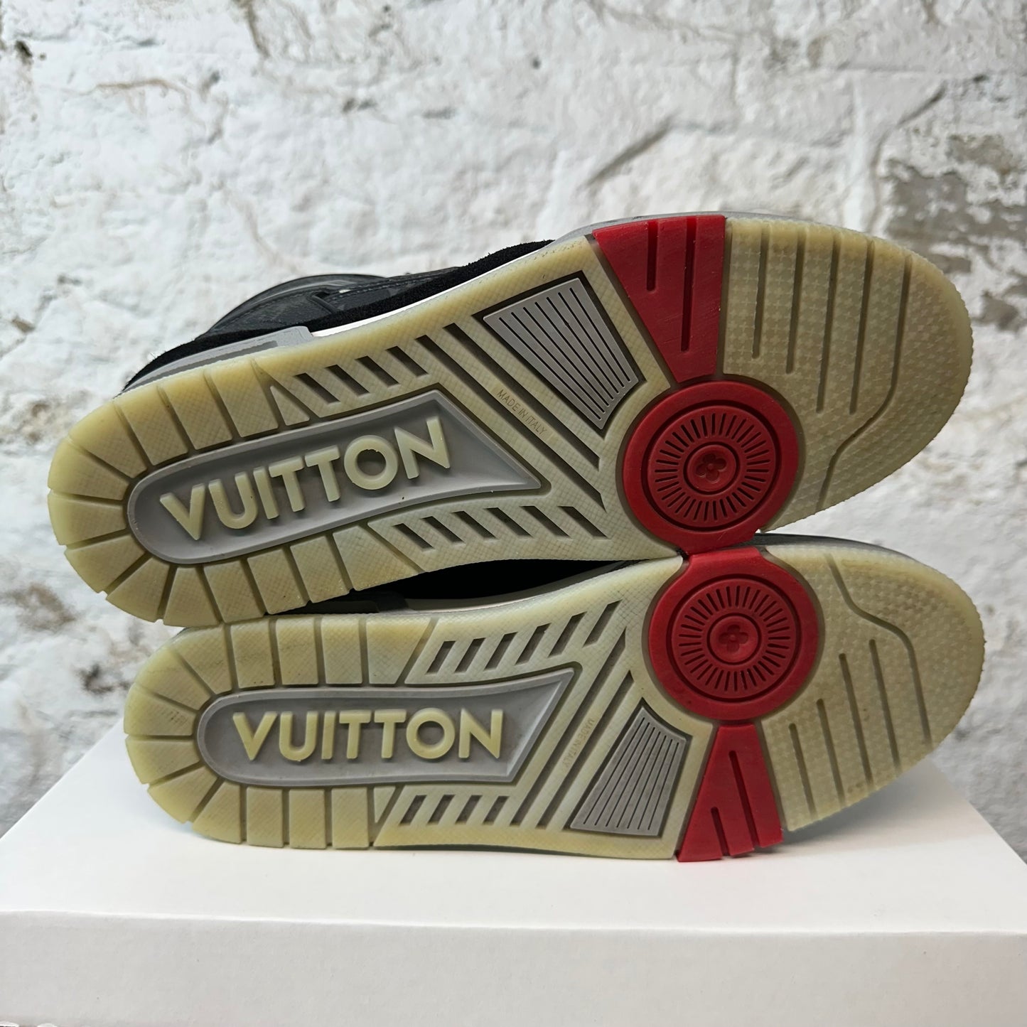 Louis Vuitton Monogram Eclipse Trainer Sz 9 (7.5LV) No Box