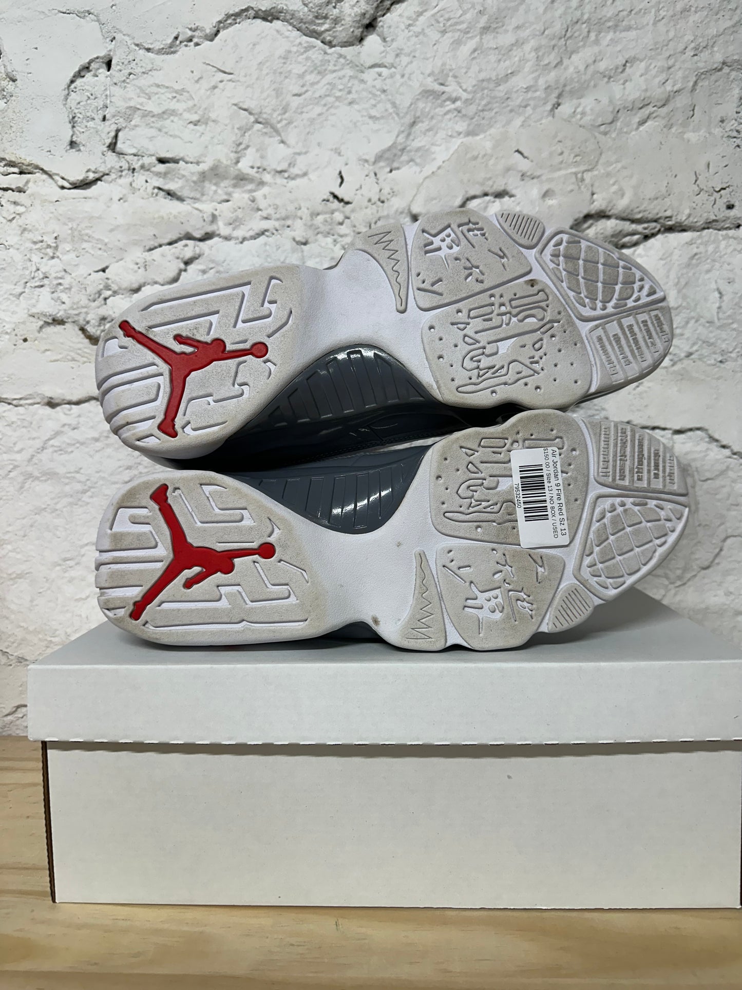 Air Jordan 9 Fire Red Sz 13