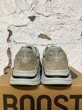 Yeezy 700 Salt Sz 10.5